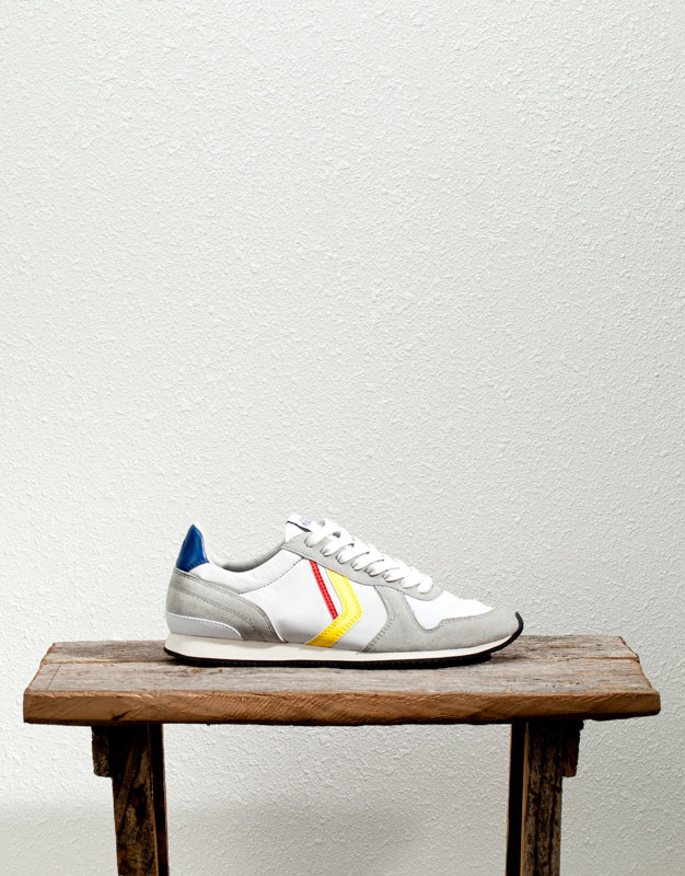 3400112001_2_1_2.jpg?timestamp=1332437967936