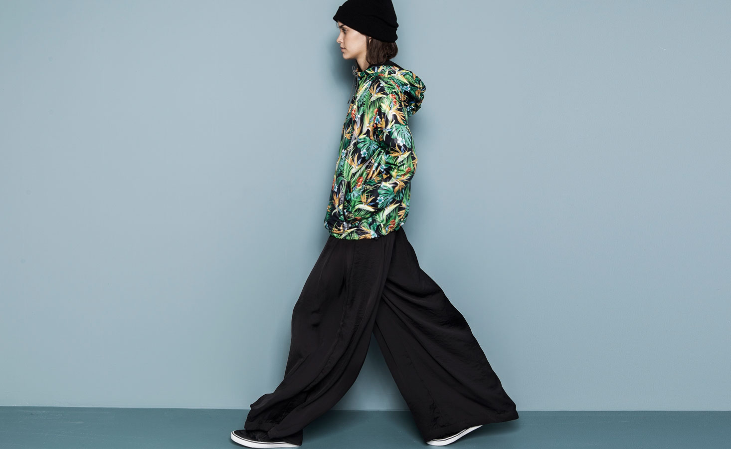 Pull&Bear - woman - blazers &amp; jackets - nylon tropical print jacket - black - 09716307-I2014