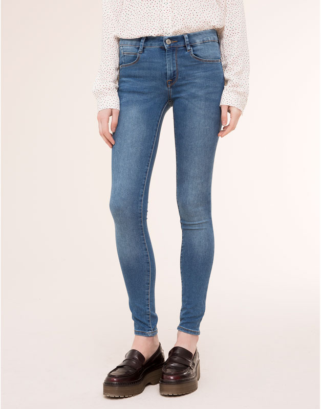 Pull&Bear - mujer - jeans - jeans básicos push up - azul medio - 09684330-V2016