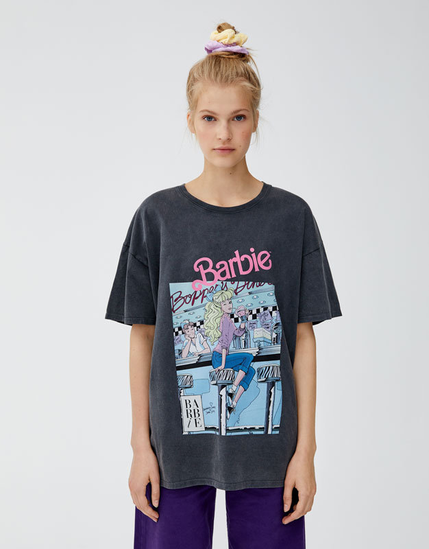pull and bear barbie t shirt