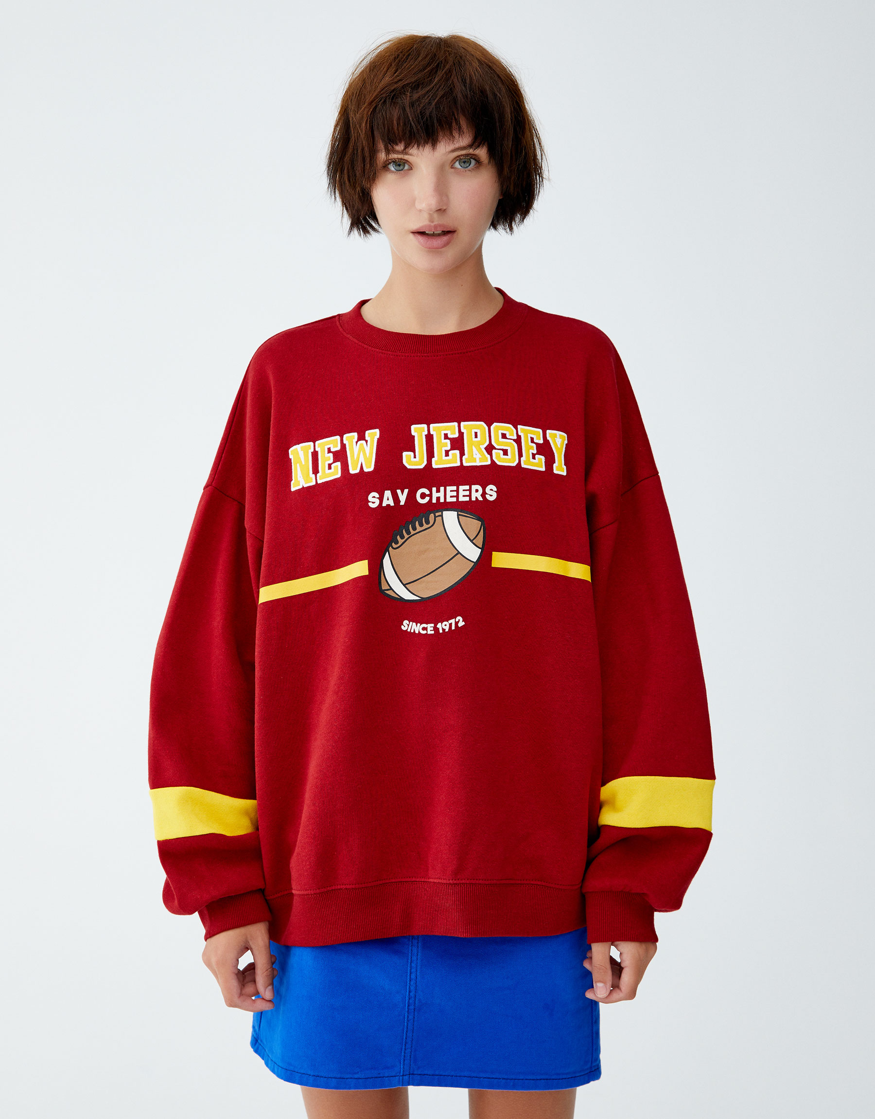 pull and bear college sweatshirt