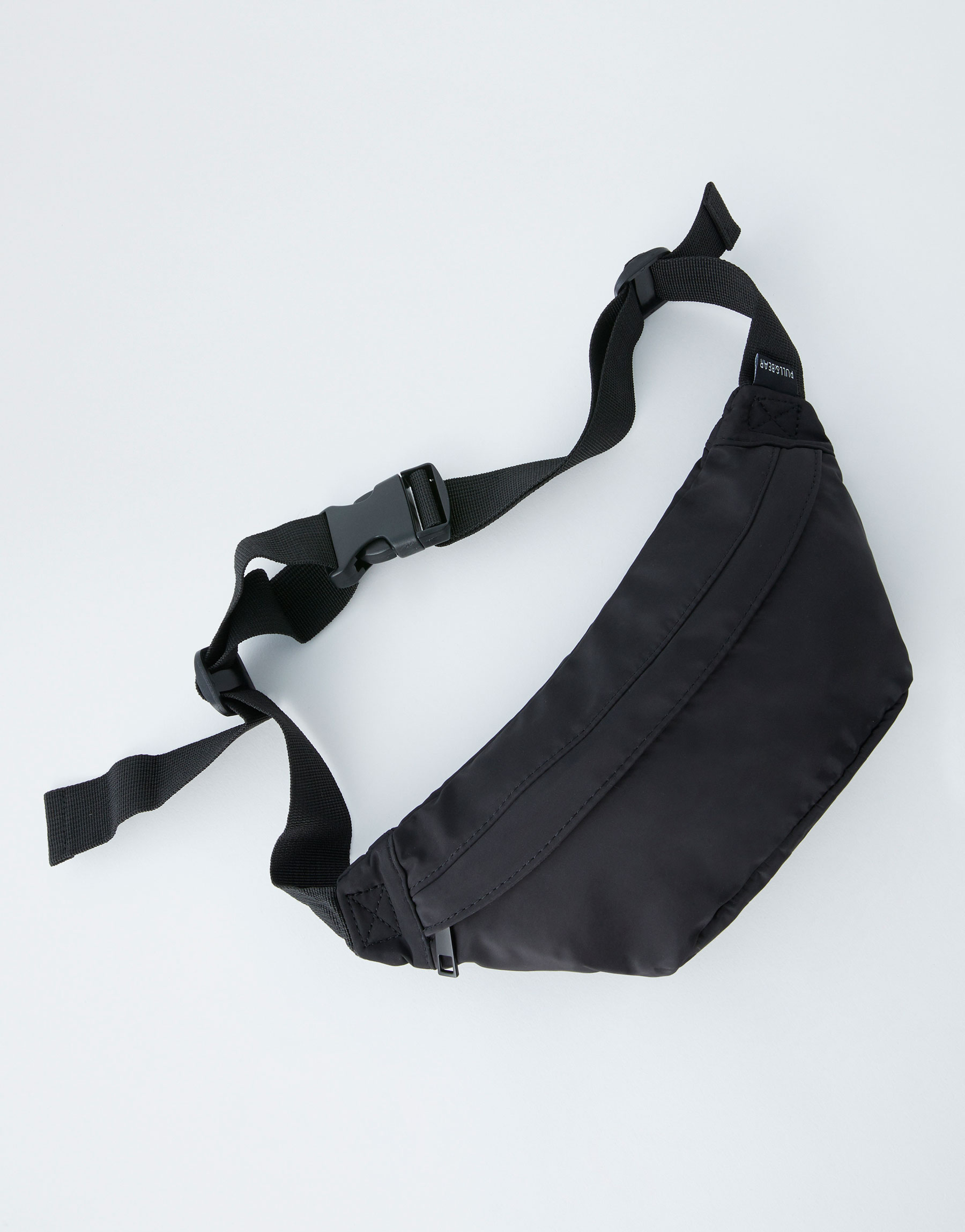 pull and bear waist bag