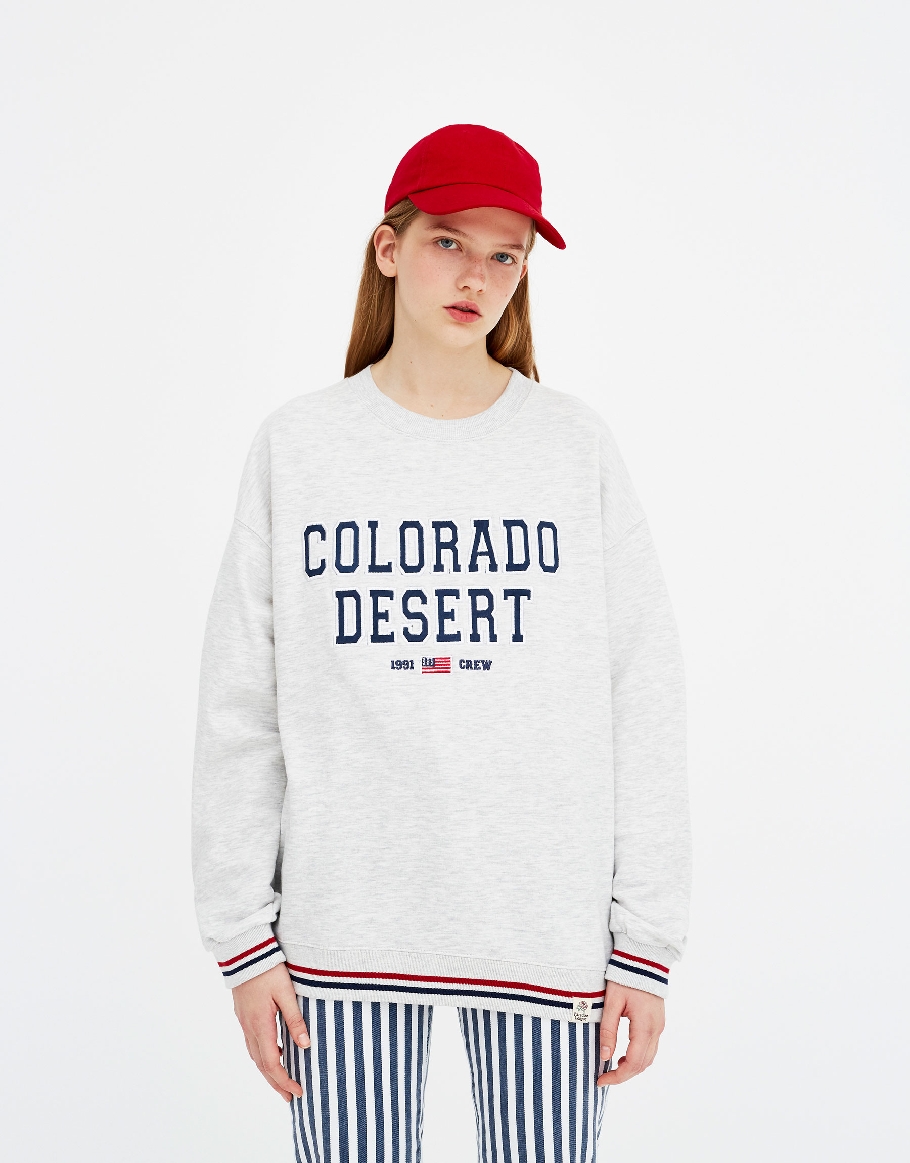 pull and bear college sweatshirt