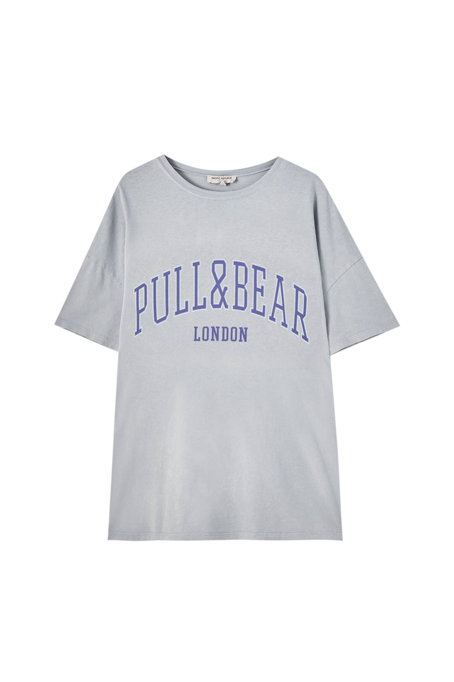 Pull&bear Femme T-shirt 100 % Coton à Col Rond Et Manches Courtes, Avec Logo Pull&bear Et Inscription London Contrastante Sur La Poitrine. Gris Ciment Xs