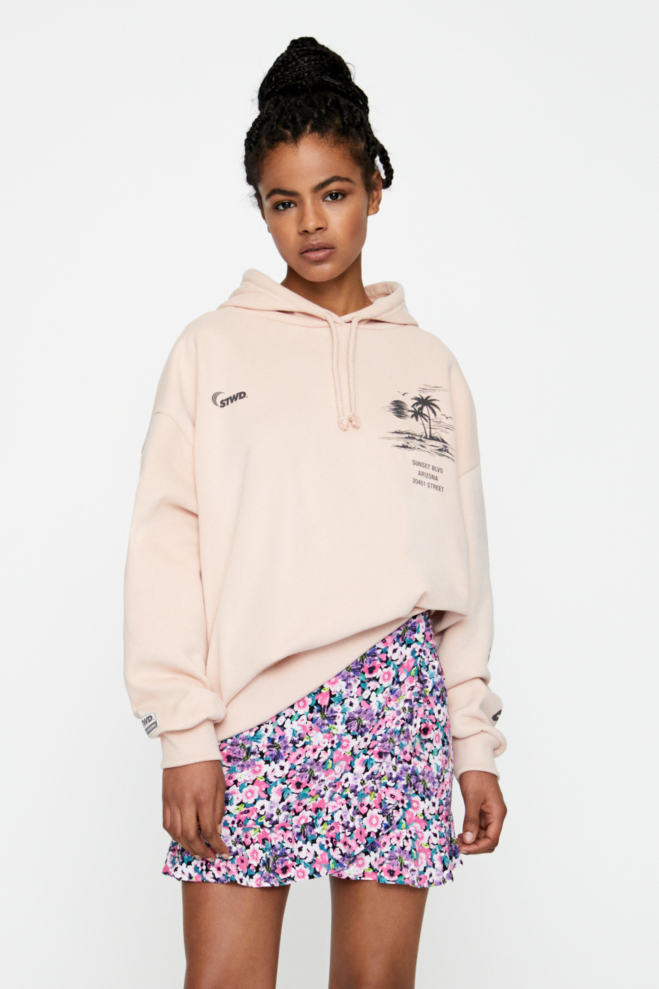 hoodie pull and bear pink
