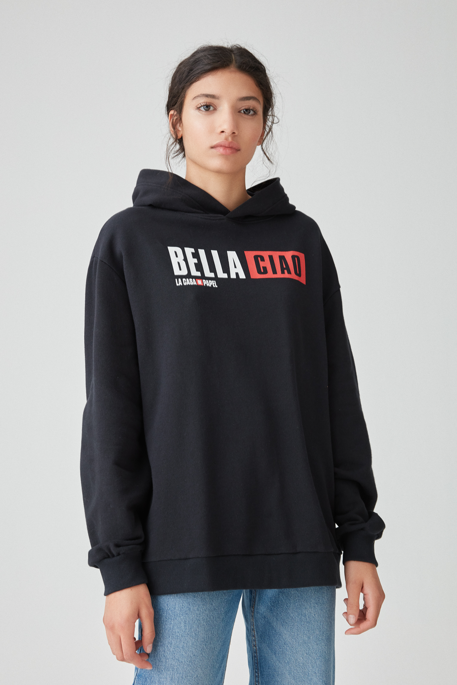 Money Heist X Pull Bear Bella Ciao Hoodie Pull Bear Co takhle sleva 10 % na váš příští nákup? pull bear