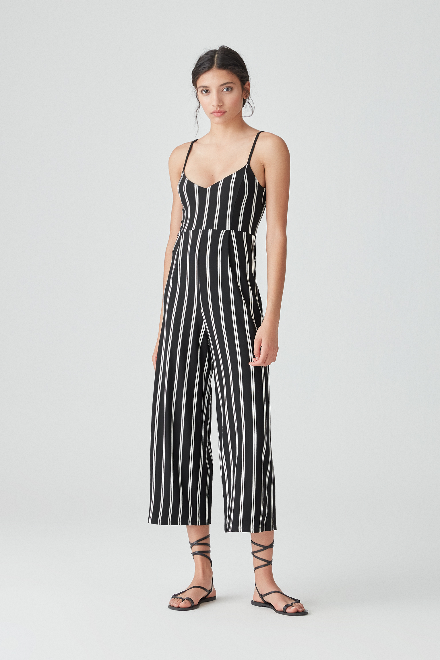 pull and bear black jumpsuit