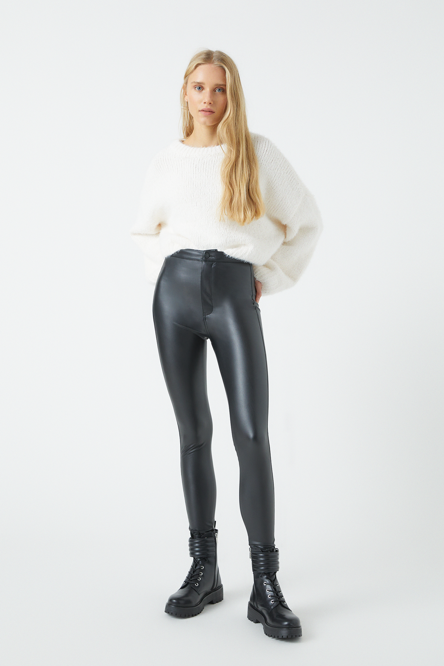 skinny leather trousers
