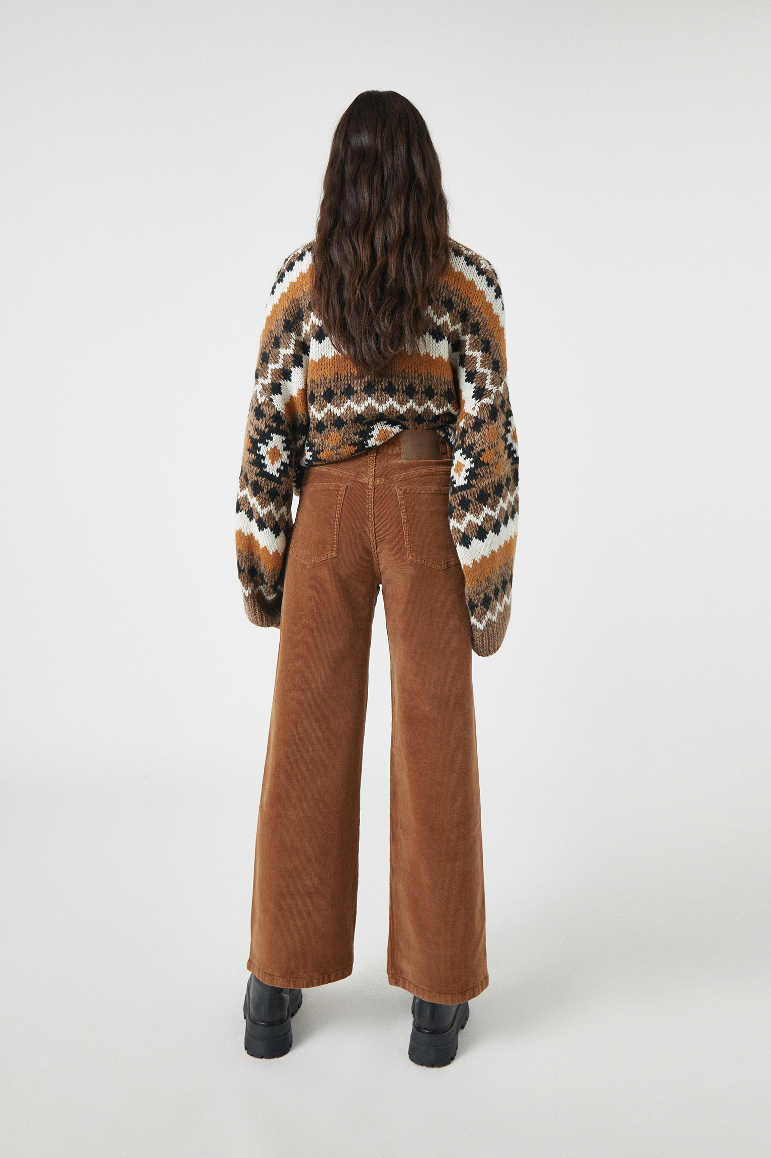 pull and bear corduroy pants