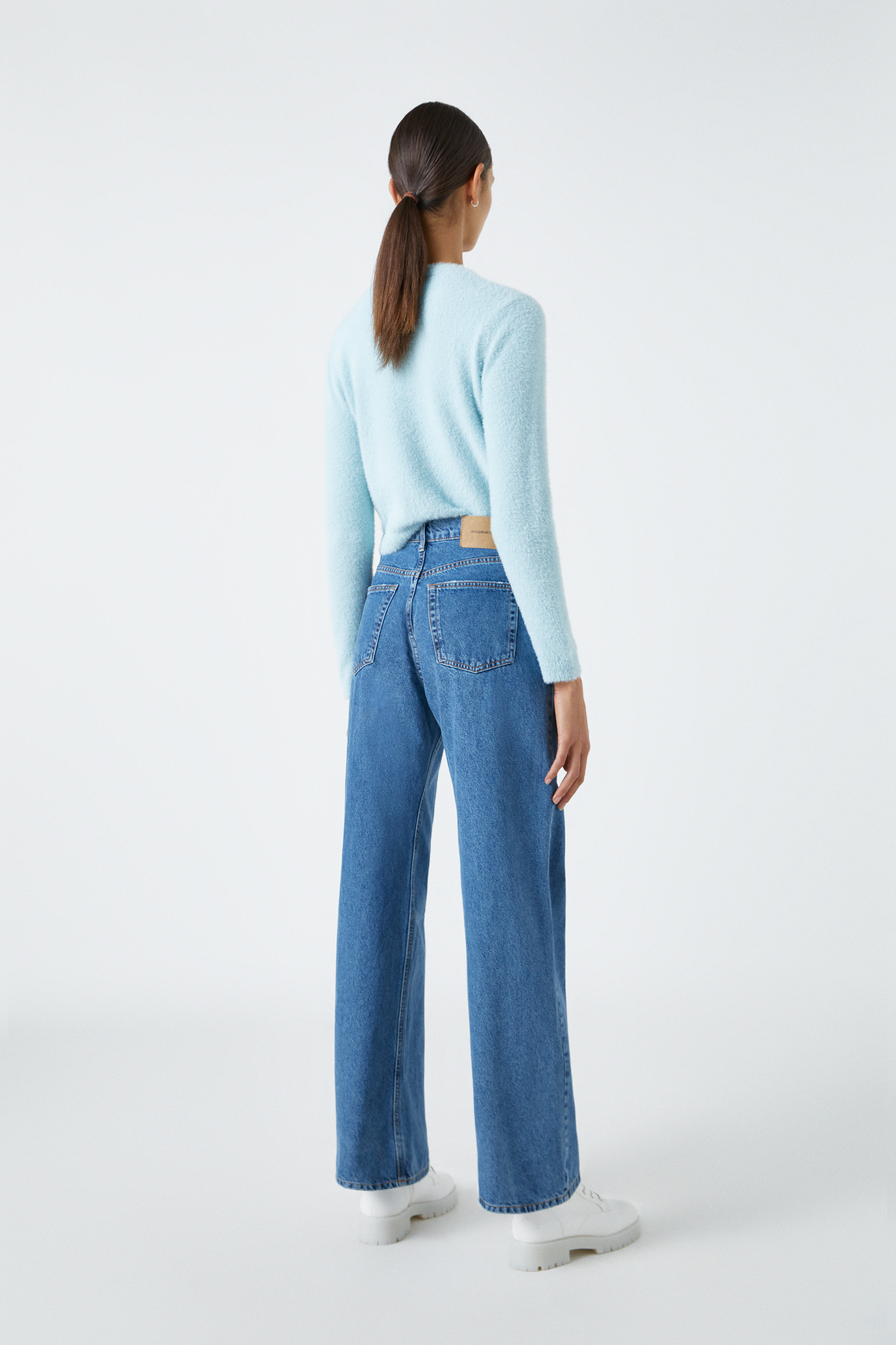 Straight-leg high waist jeans - PULL\u0026BEAR