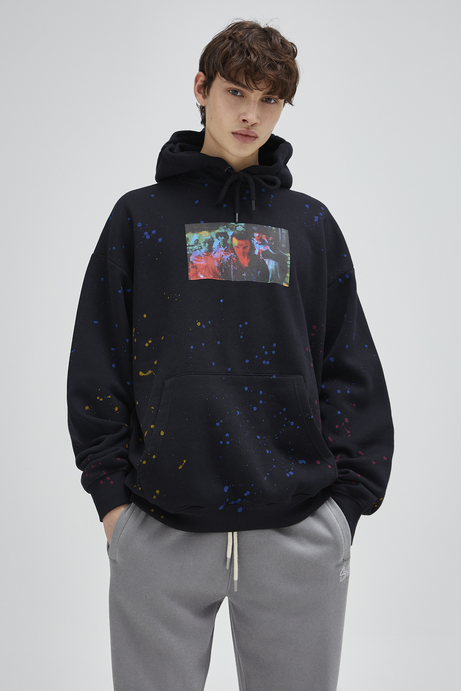 pull and bear stranger things sweatshirt