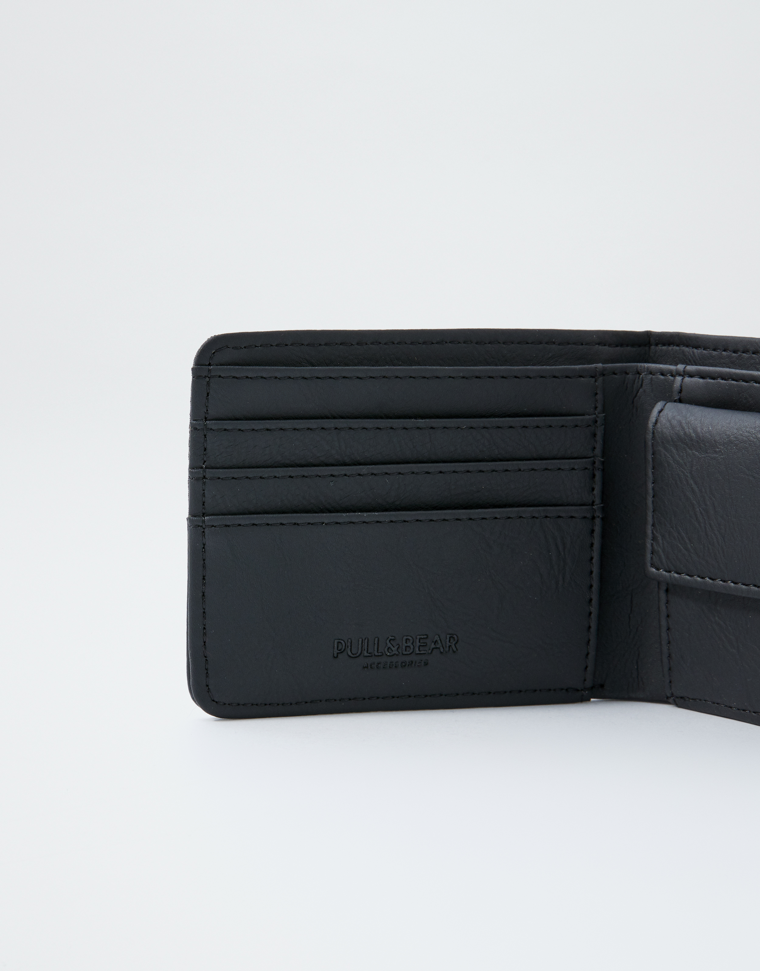 50 PreÈ PreÈuri Mai Mici Noi Vanzare UriaÈÄ Portofel Pull And Bear Picturacameracopii Ro