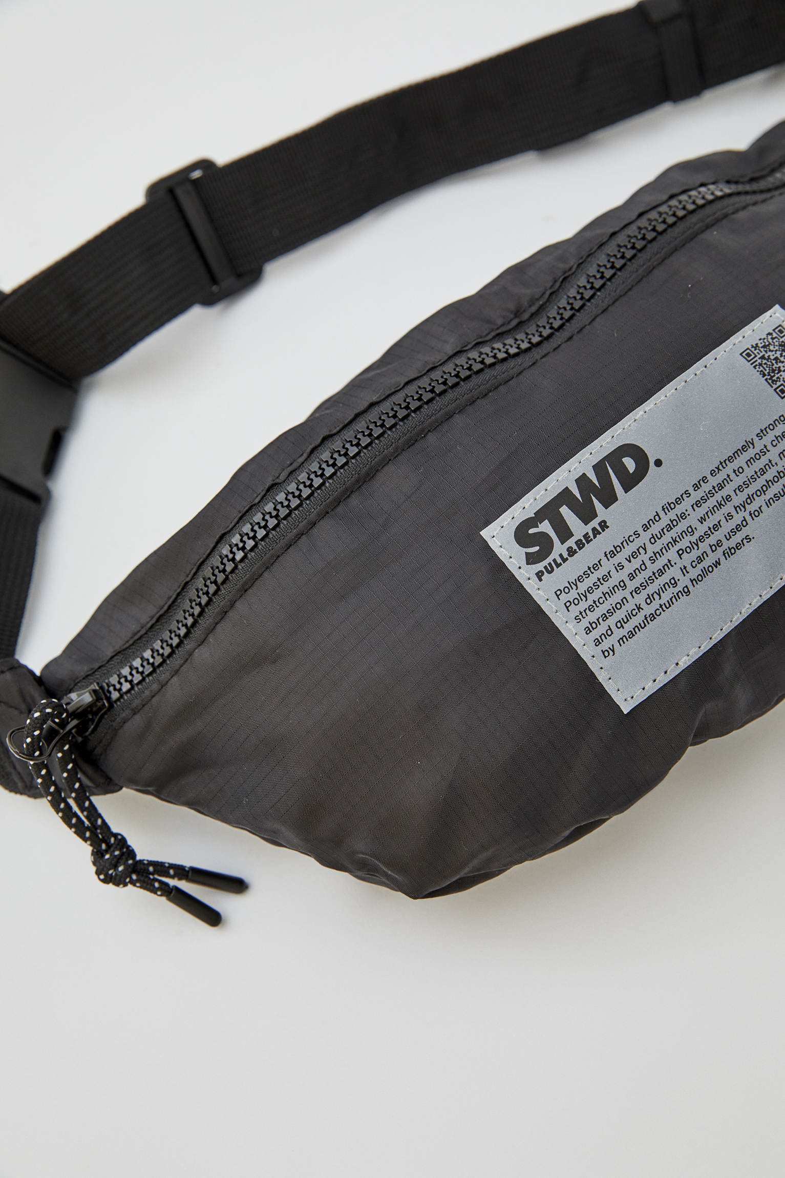 fanny pack pull and bear