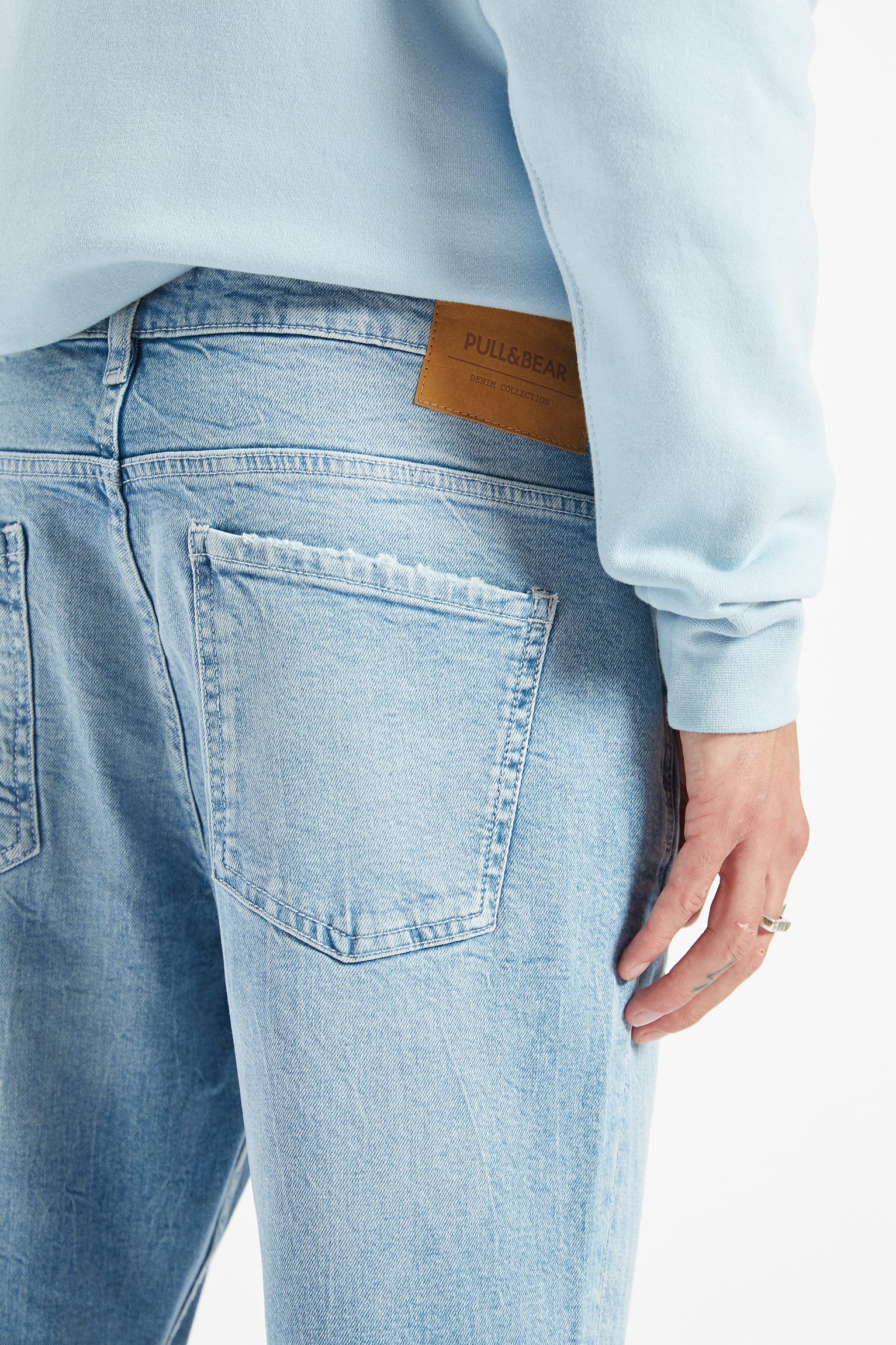 slim fit pull and bear