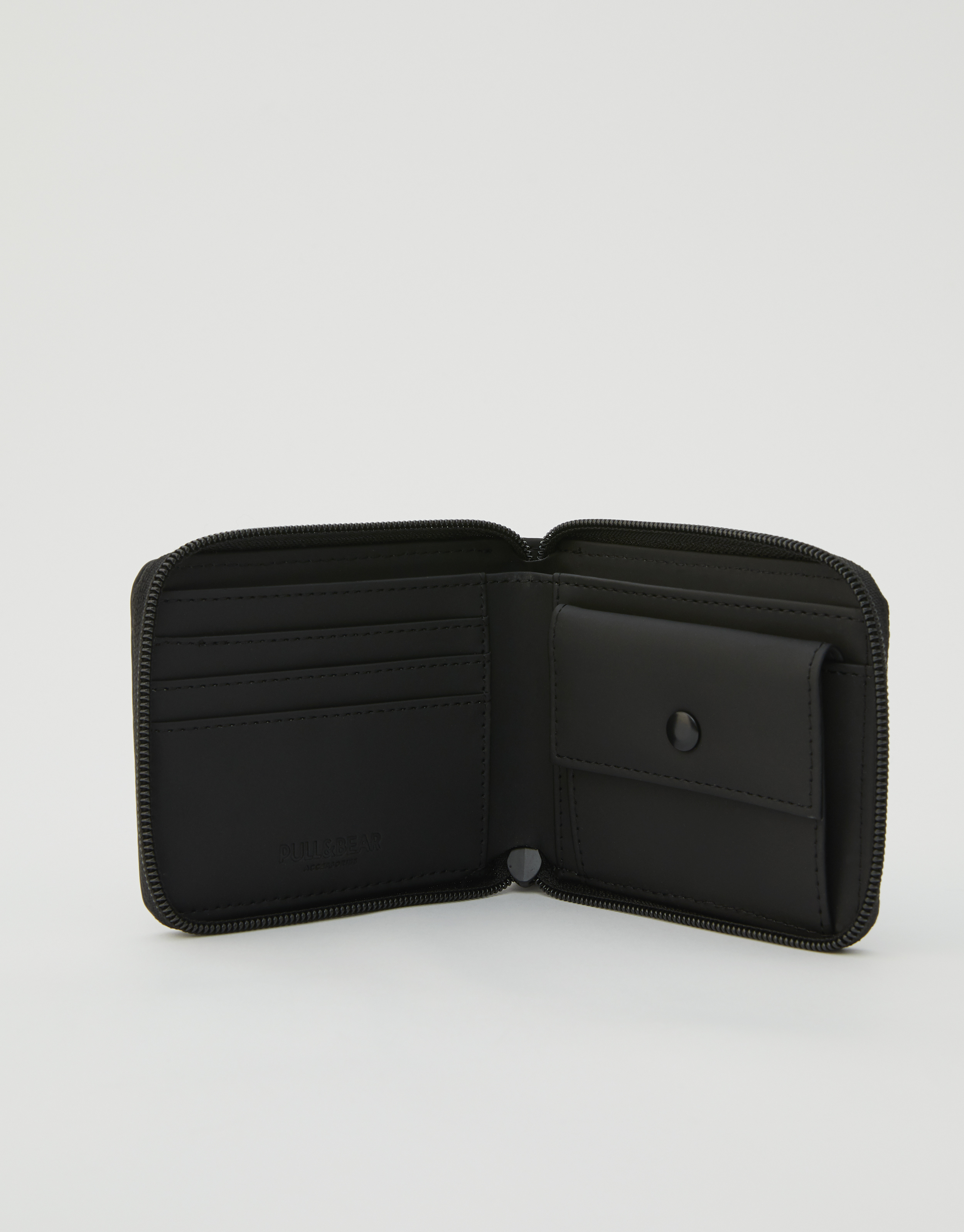 CapturÄƒ Nou Stil Ai GrijÄƒ La Portofele Barbati Pull And Bear Afstidelhi Org