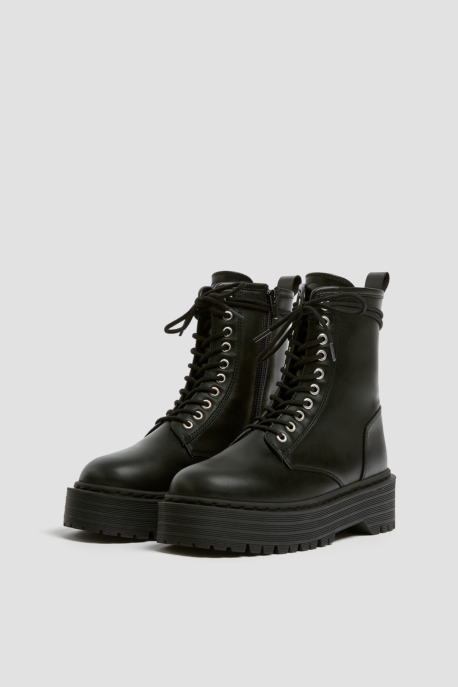 black ankle chunky boots