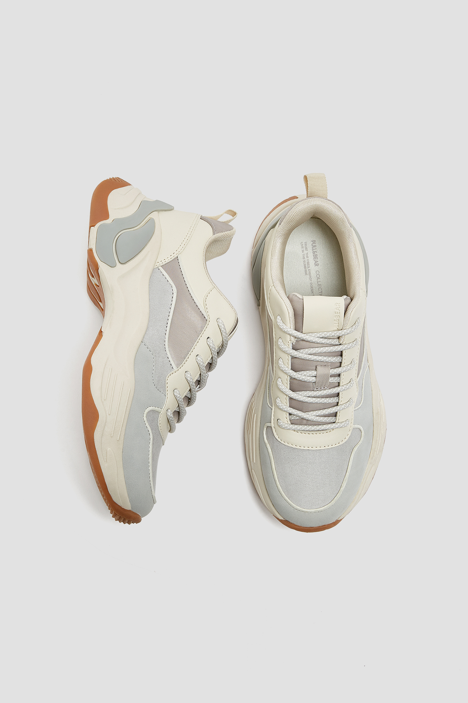 pull and bear white trainers