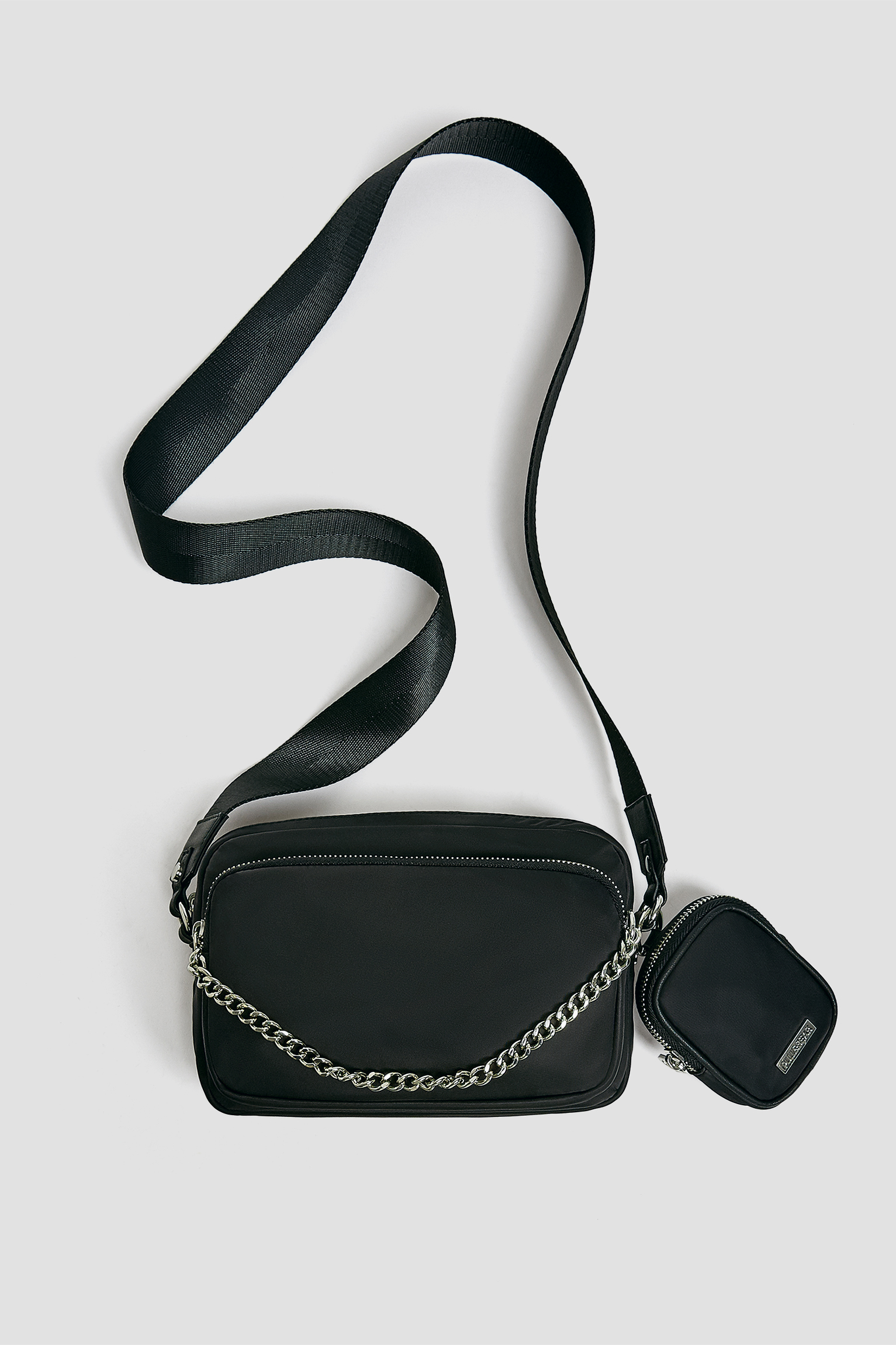 black chain crossbody bag