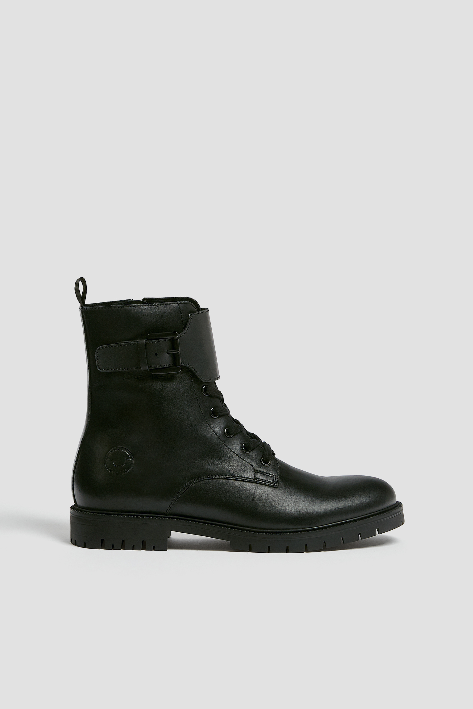 botas homem pull&bear
