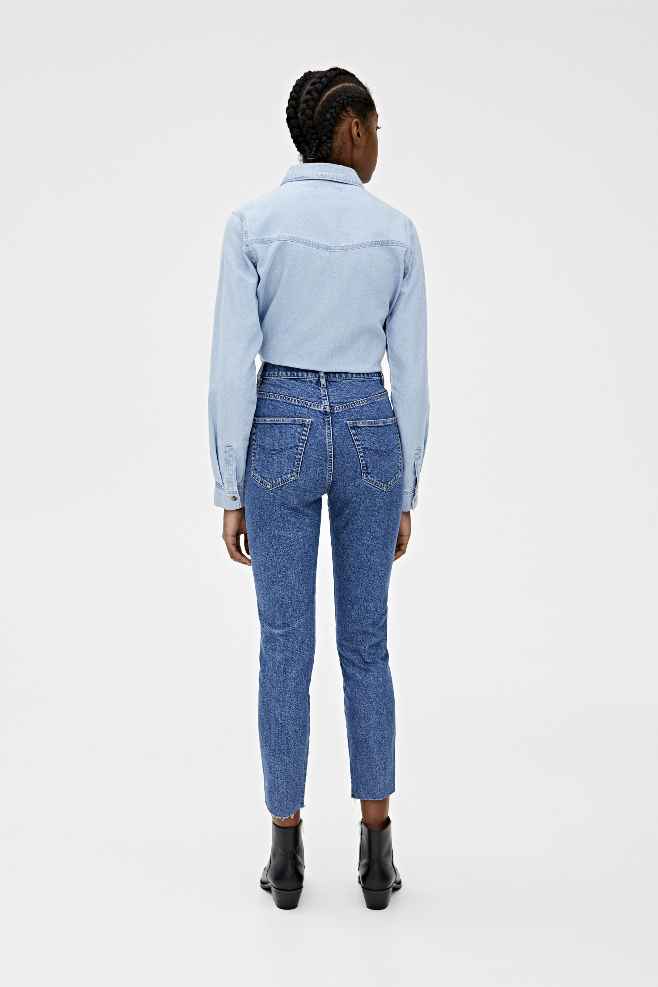 mom jeans pull&bear