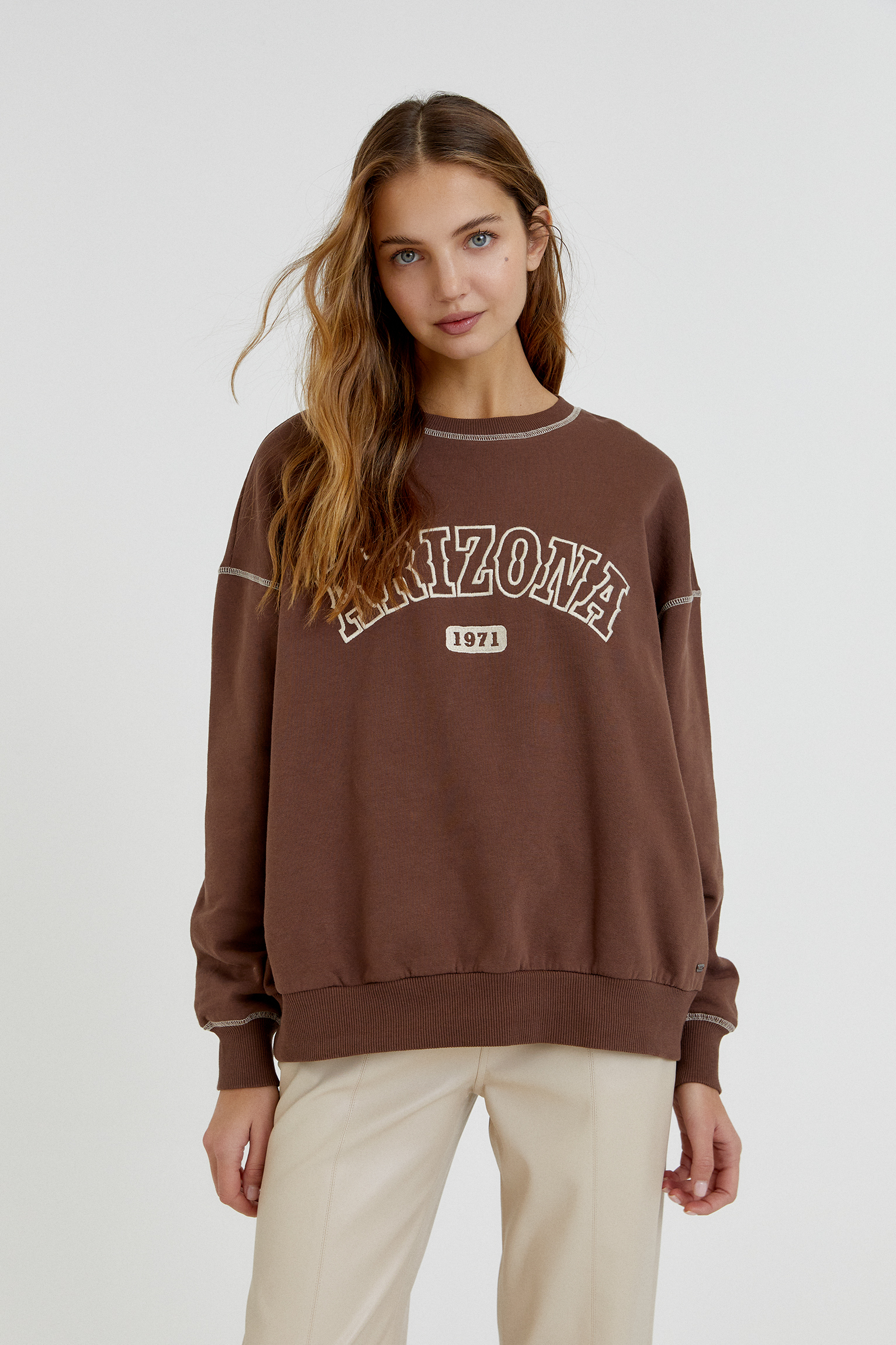 sweat shirt pull and bear