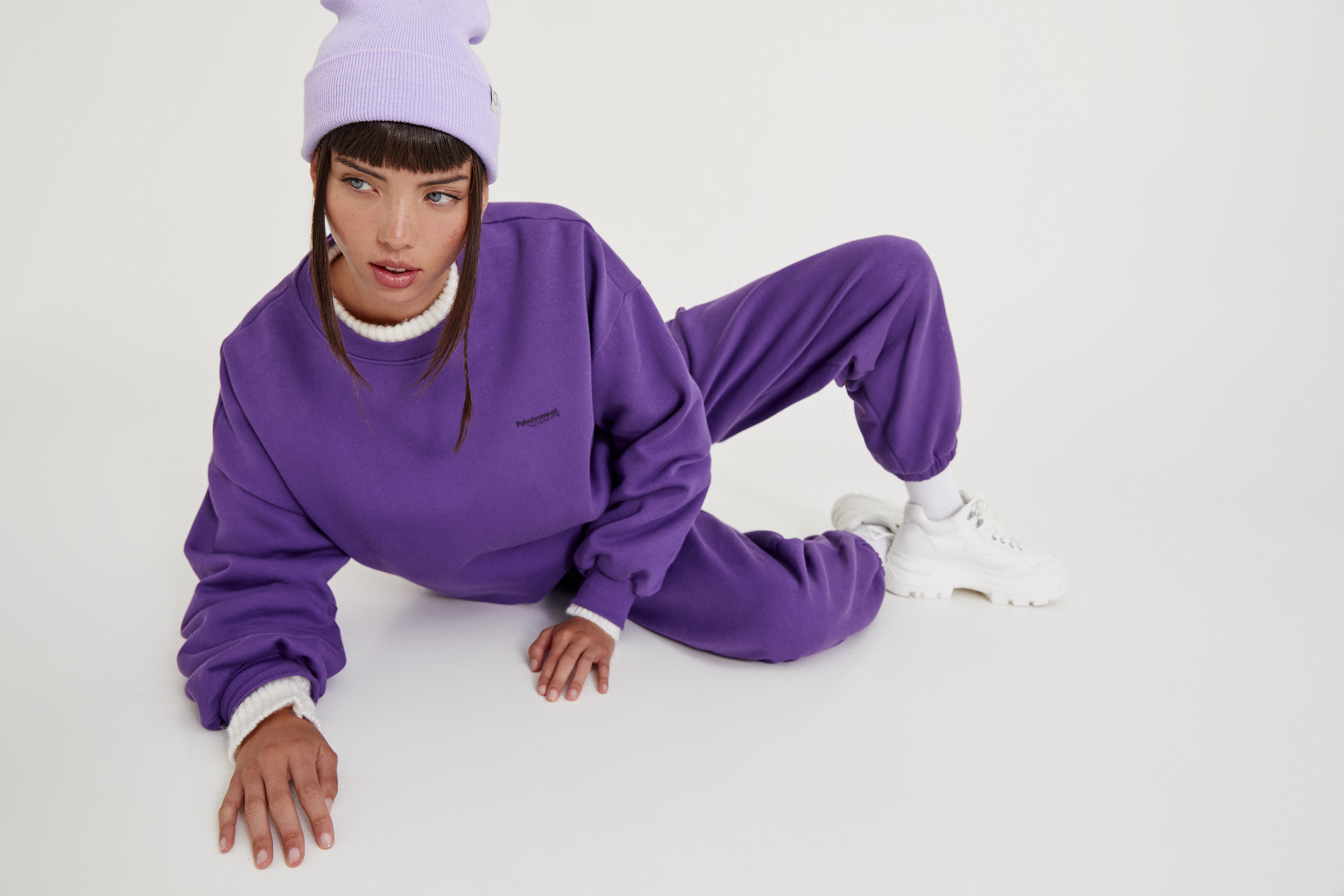 basic slogan sweatshirt