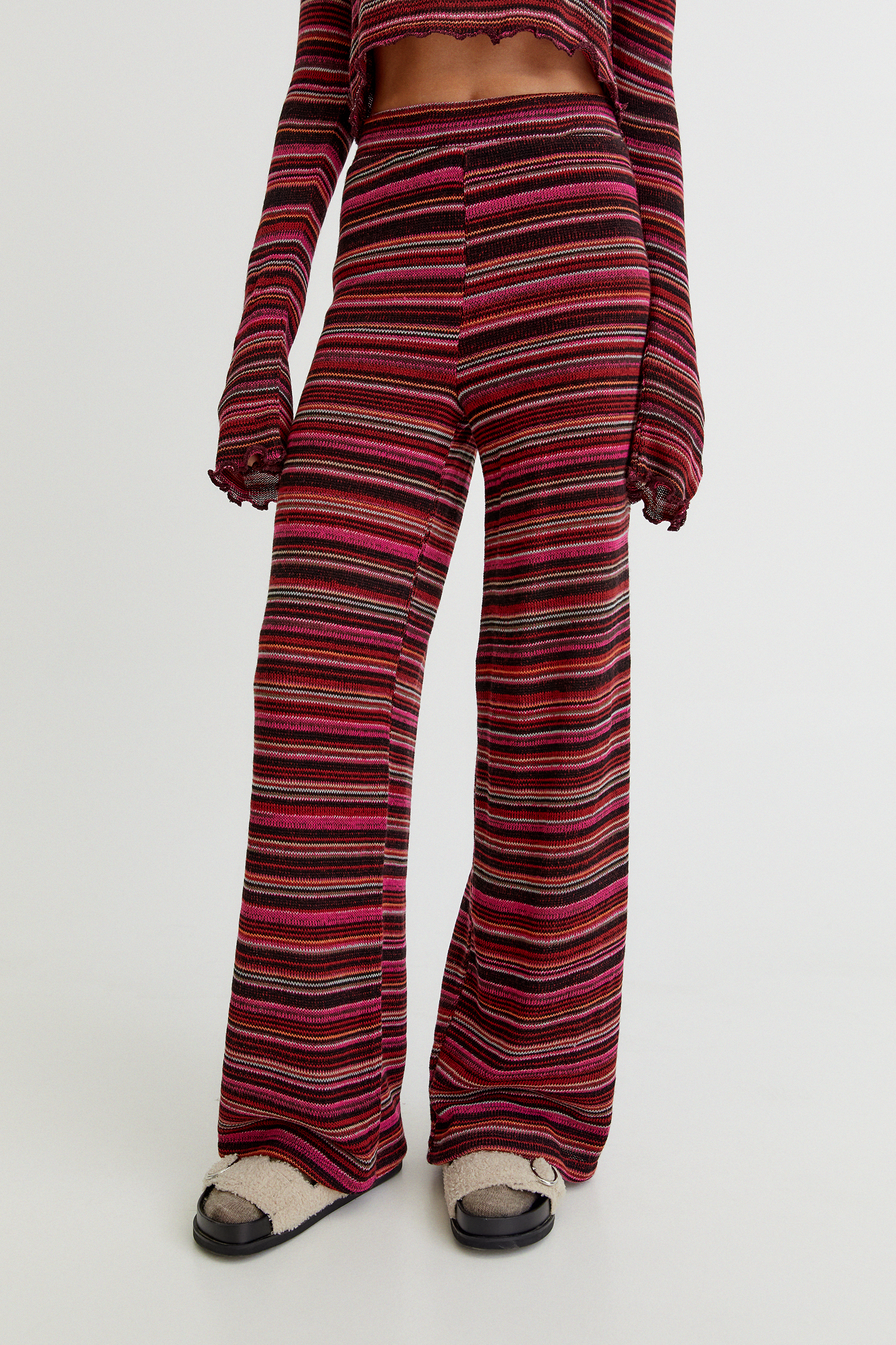 pull and bear striped trousers