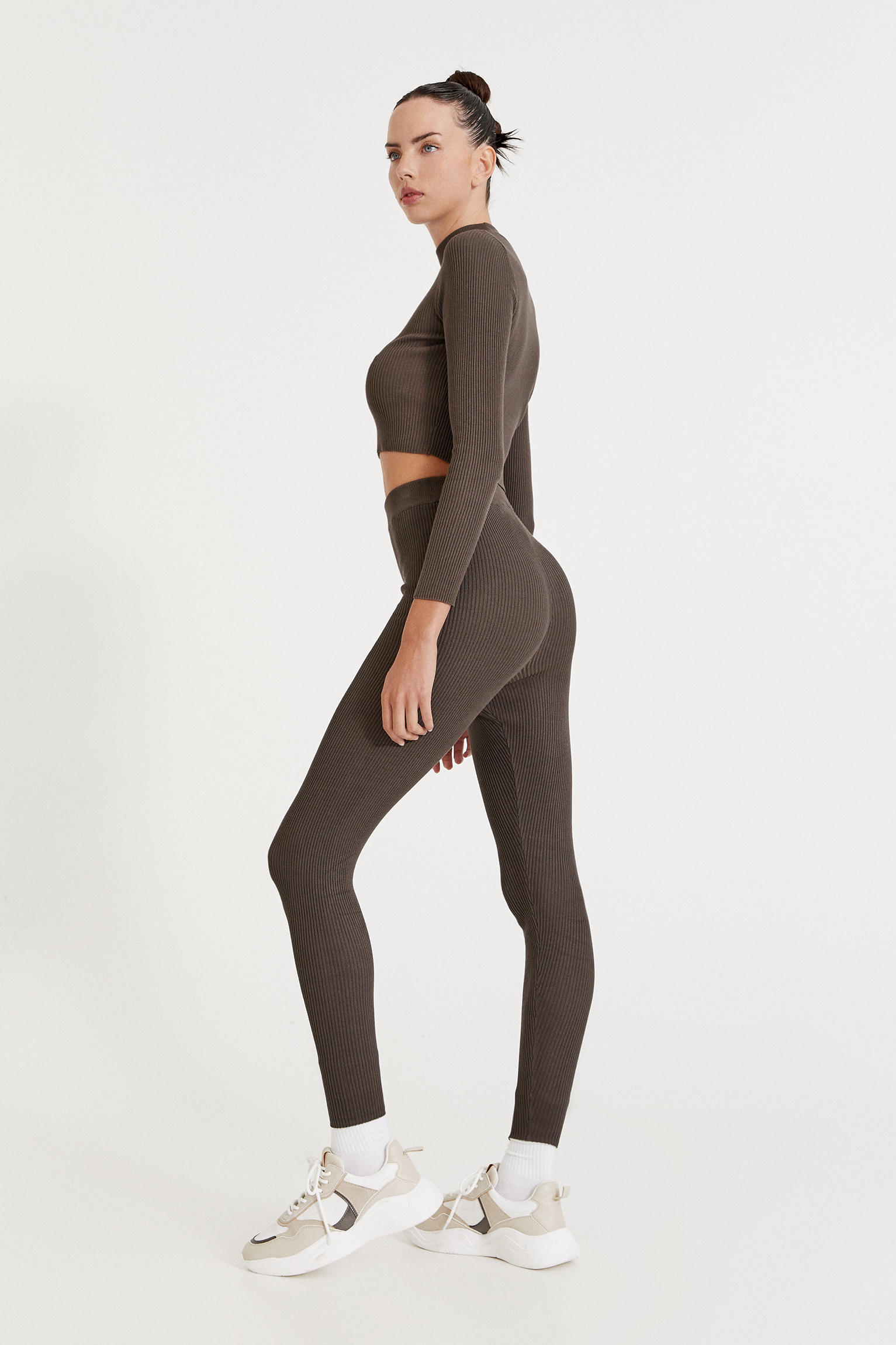 pull and bear leggings