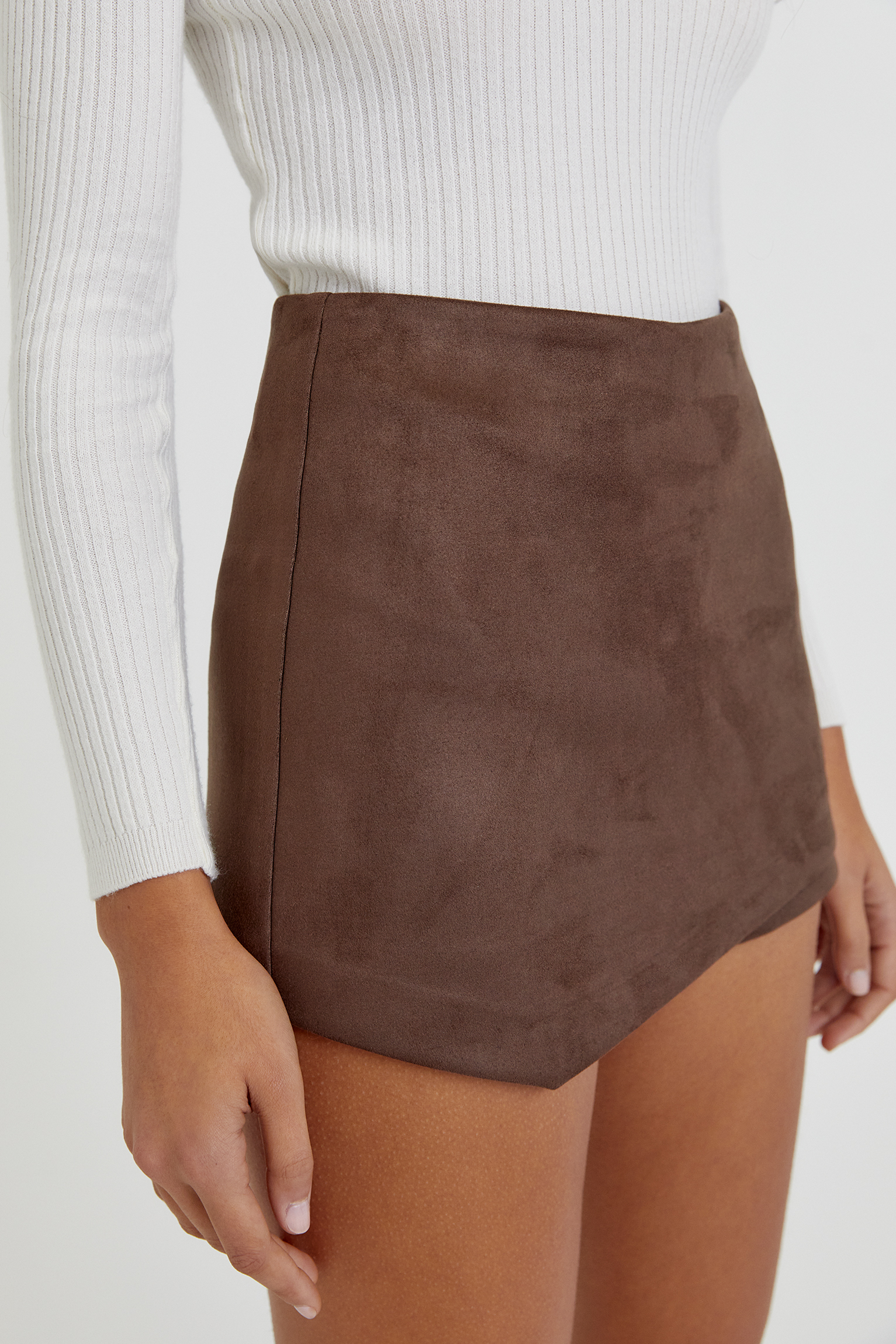 skort pull and bear