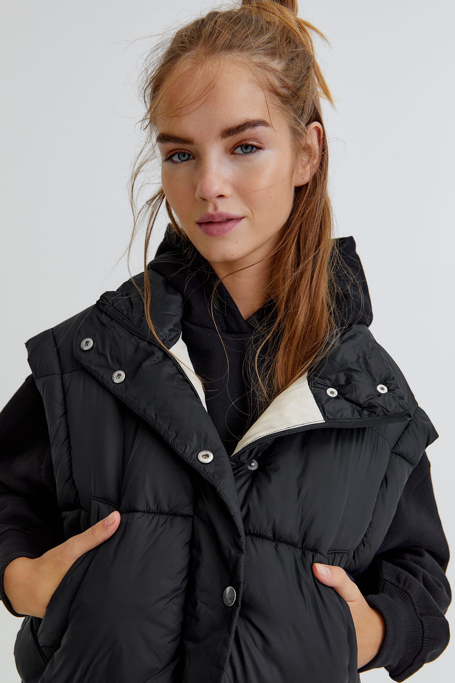 puffer jacket with removable sleeves