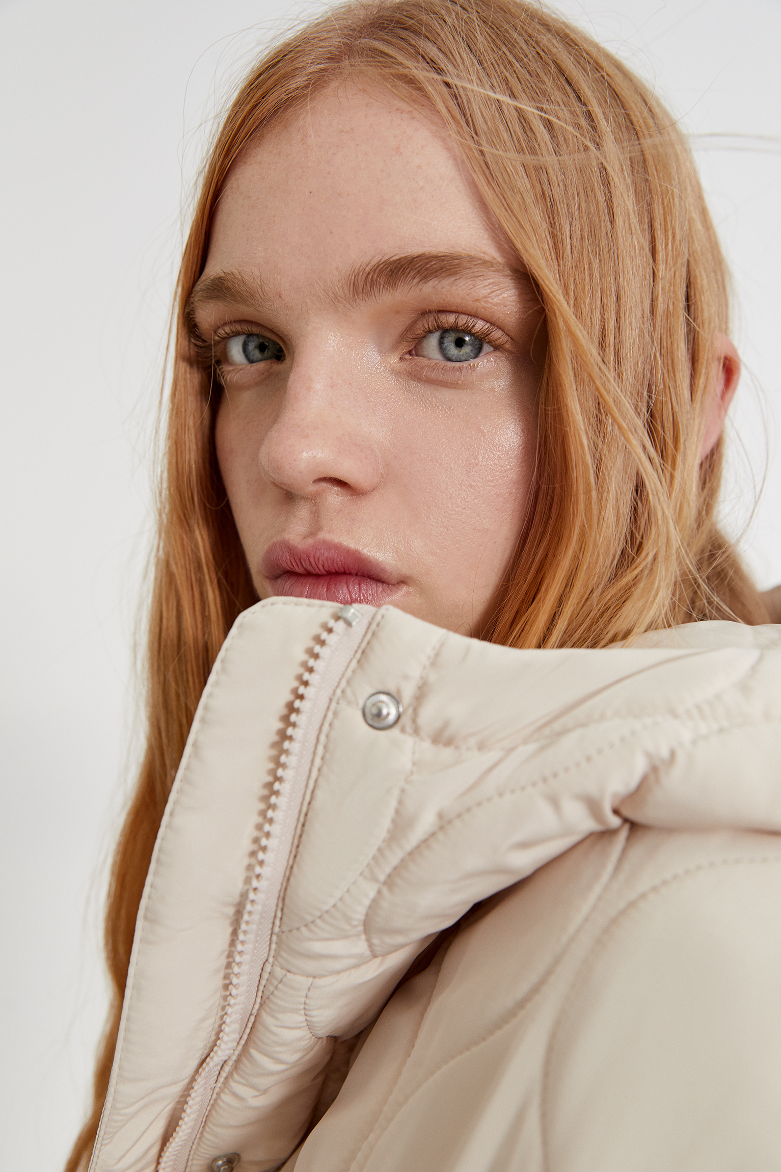 pull and bear lightweight puffer jacket