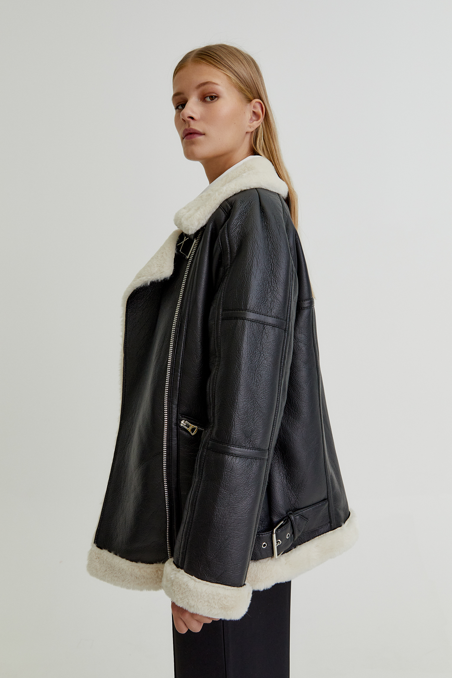 pull and bear faux leather jacket
