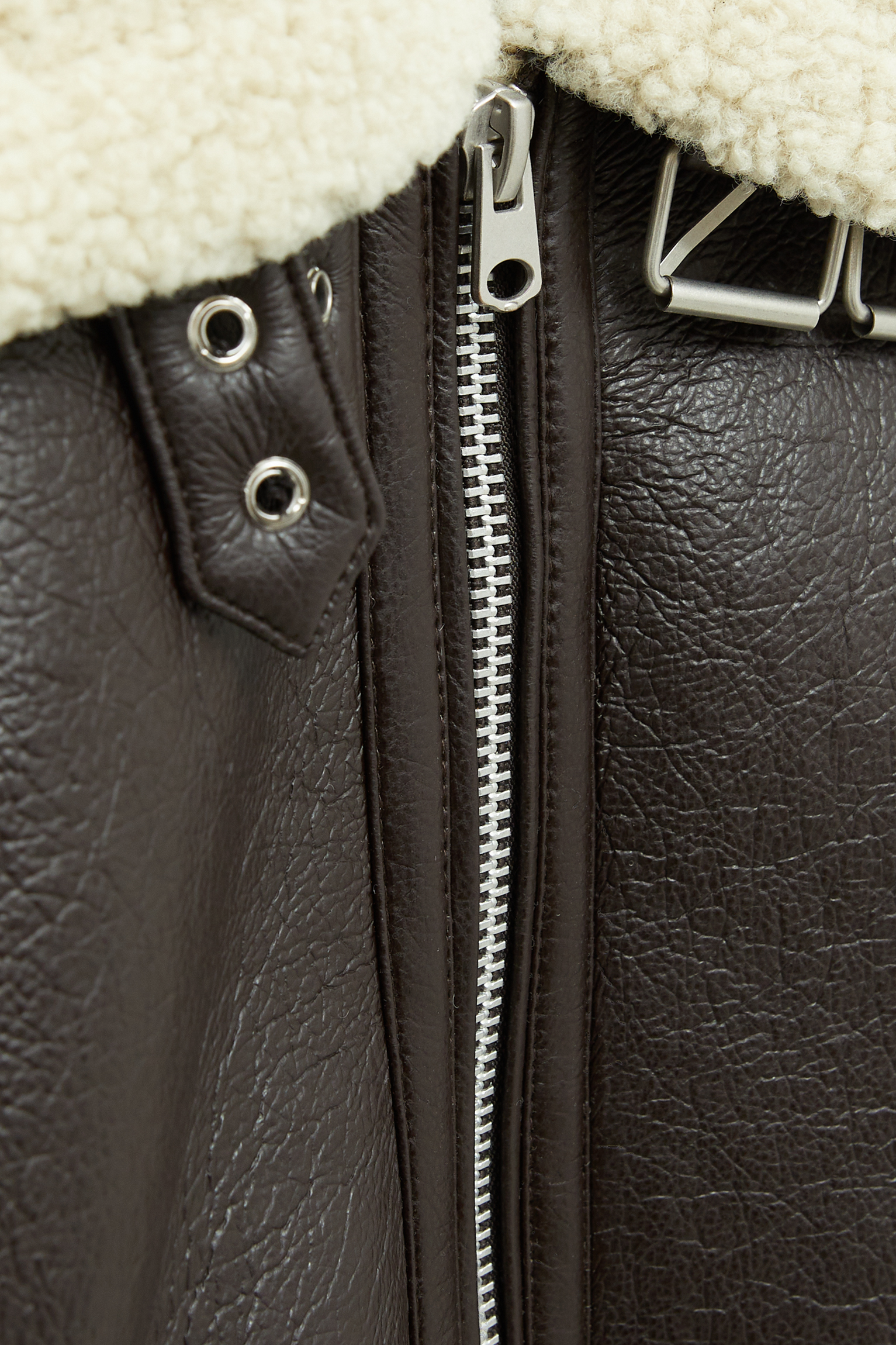 pull and bear fluffy jacket