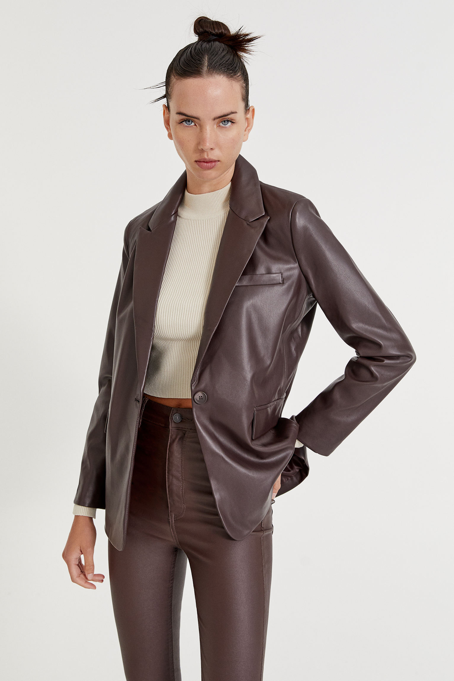 pull and bear faux leather jacket