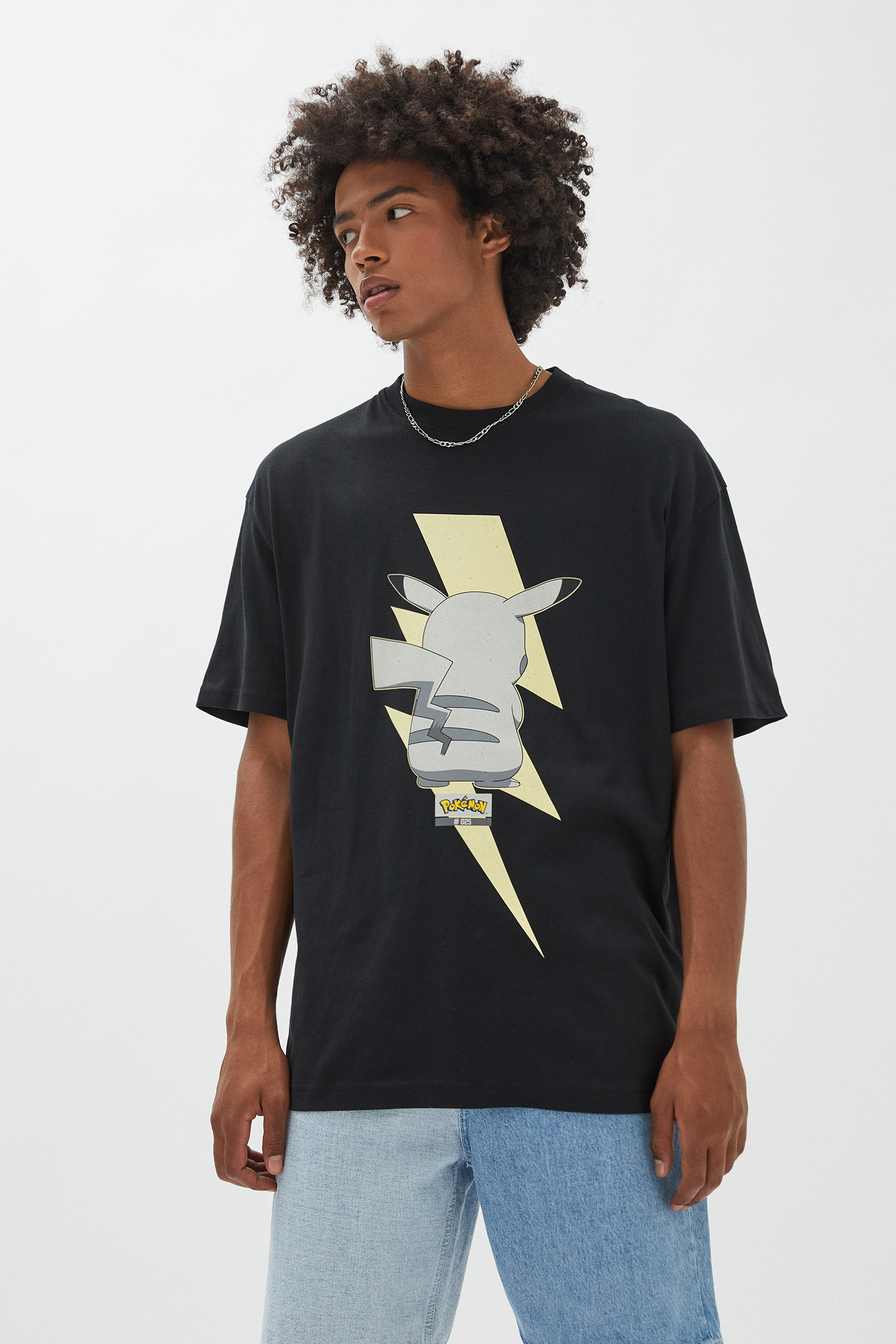 Black Pokémon Pikachu T-shirt - PULL\u0026BEAR