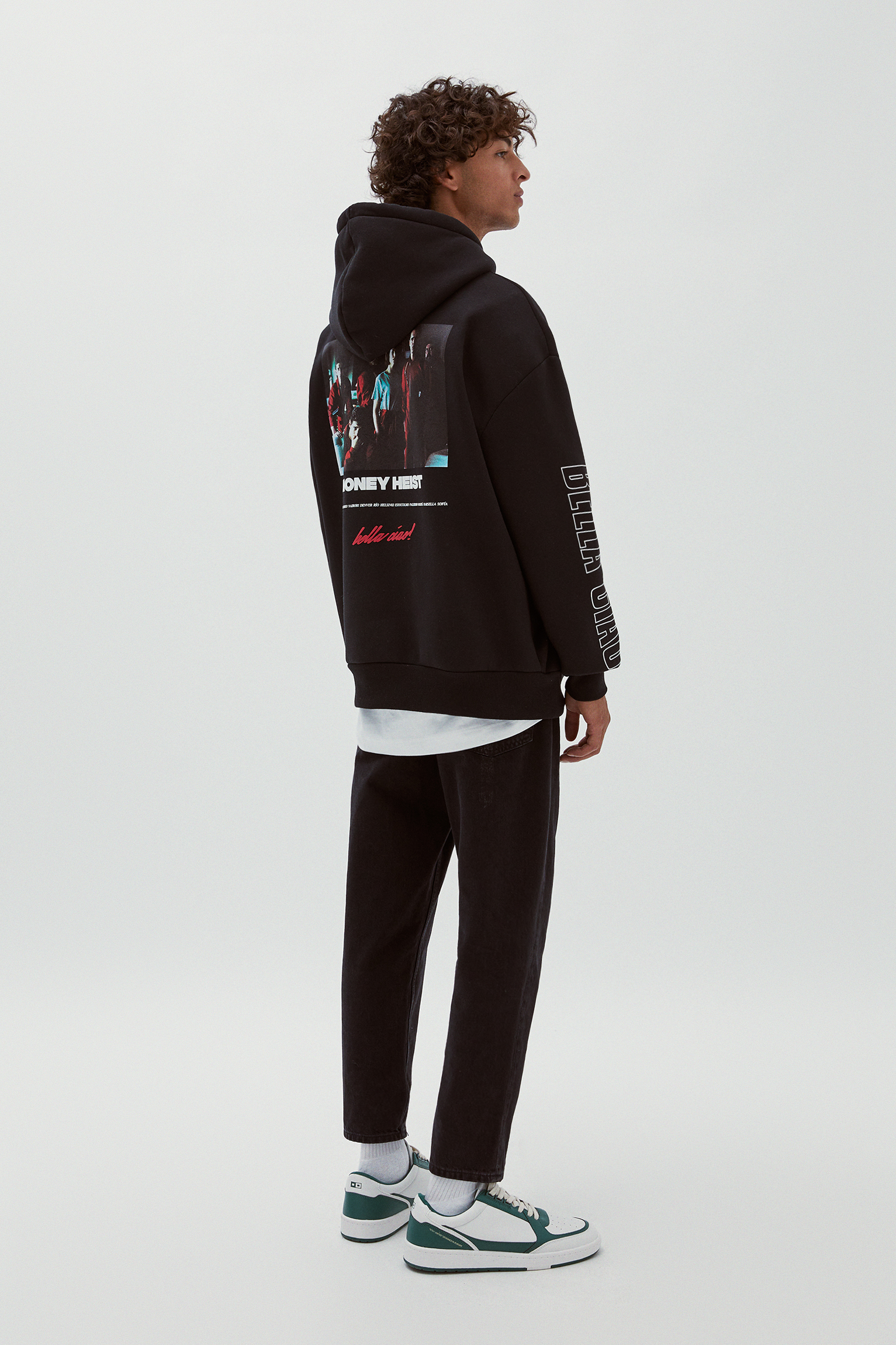 pull and bear hoodie black