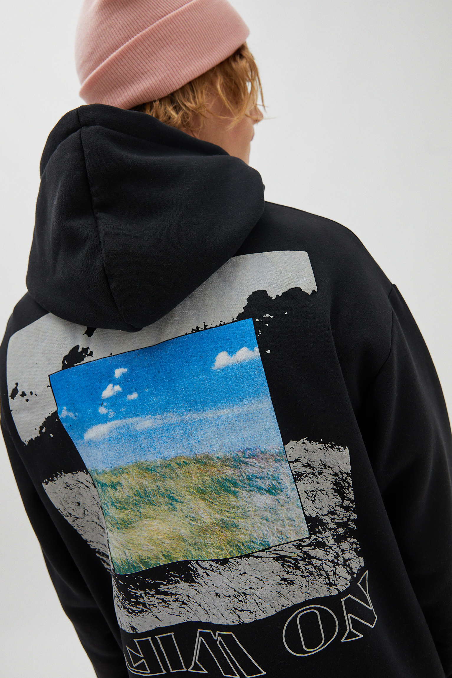 carhartt windbreaker pullover