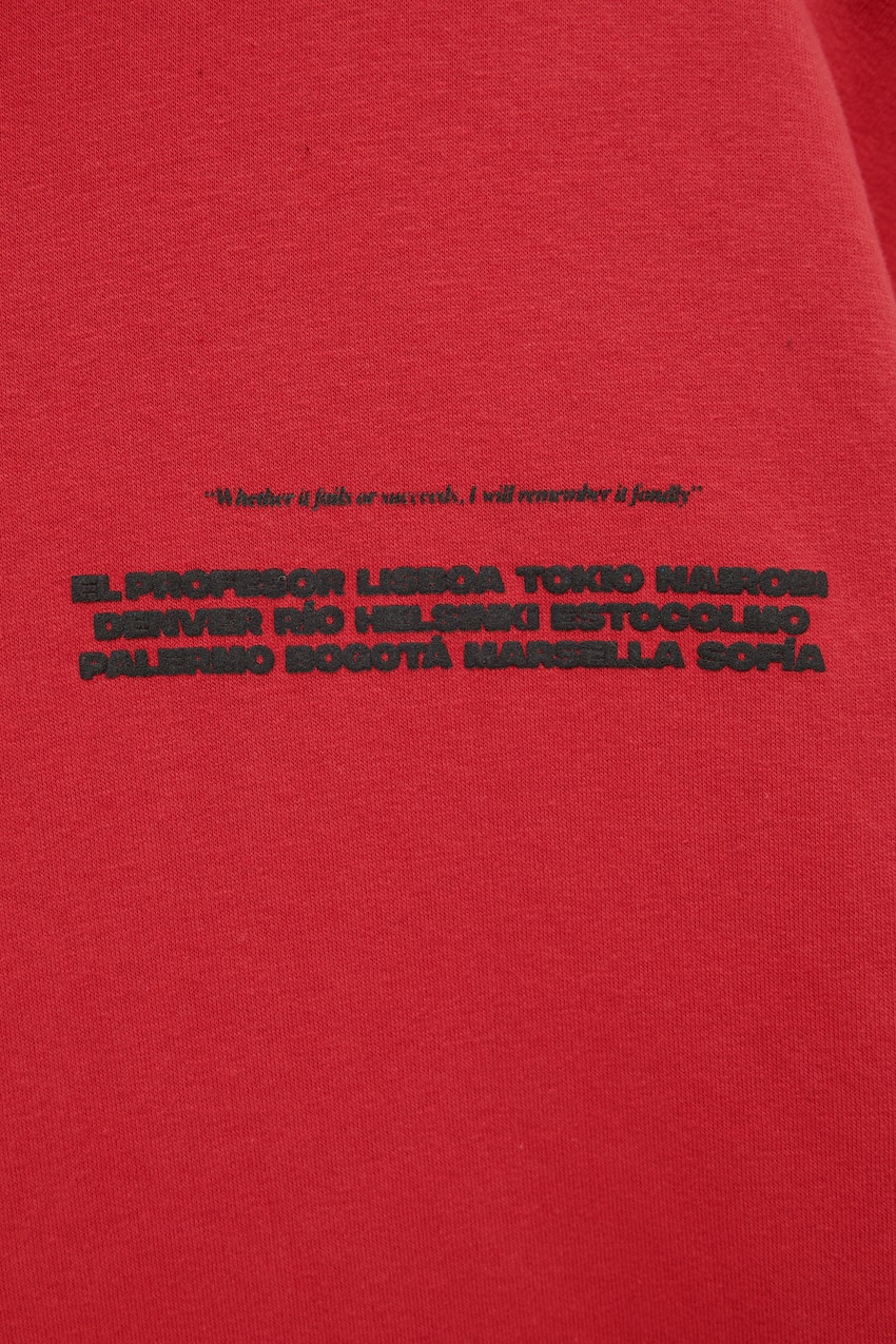 Red Money Heist x Pull&Bear sweatshirt with slogan “Team Heist”, RED