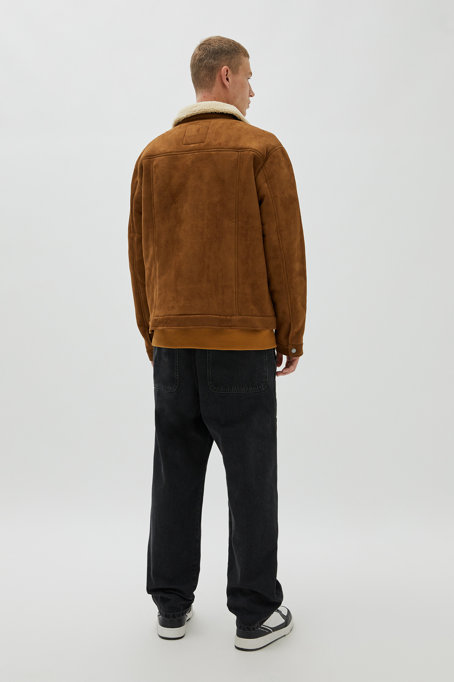 pull and bear suede jacket