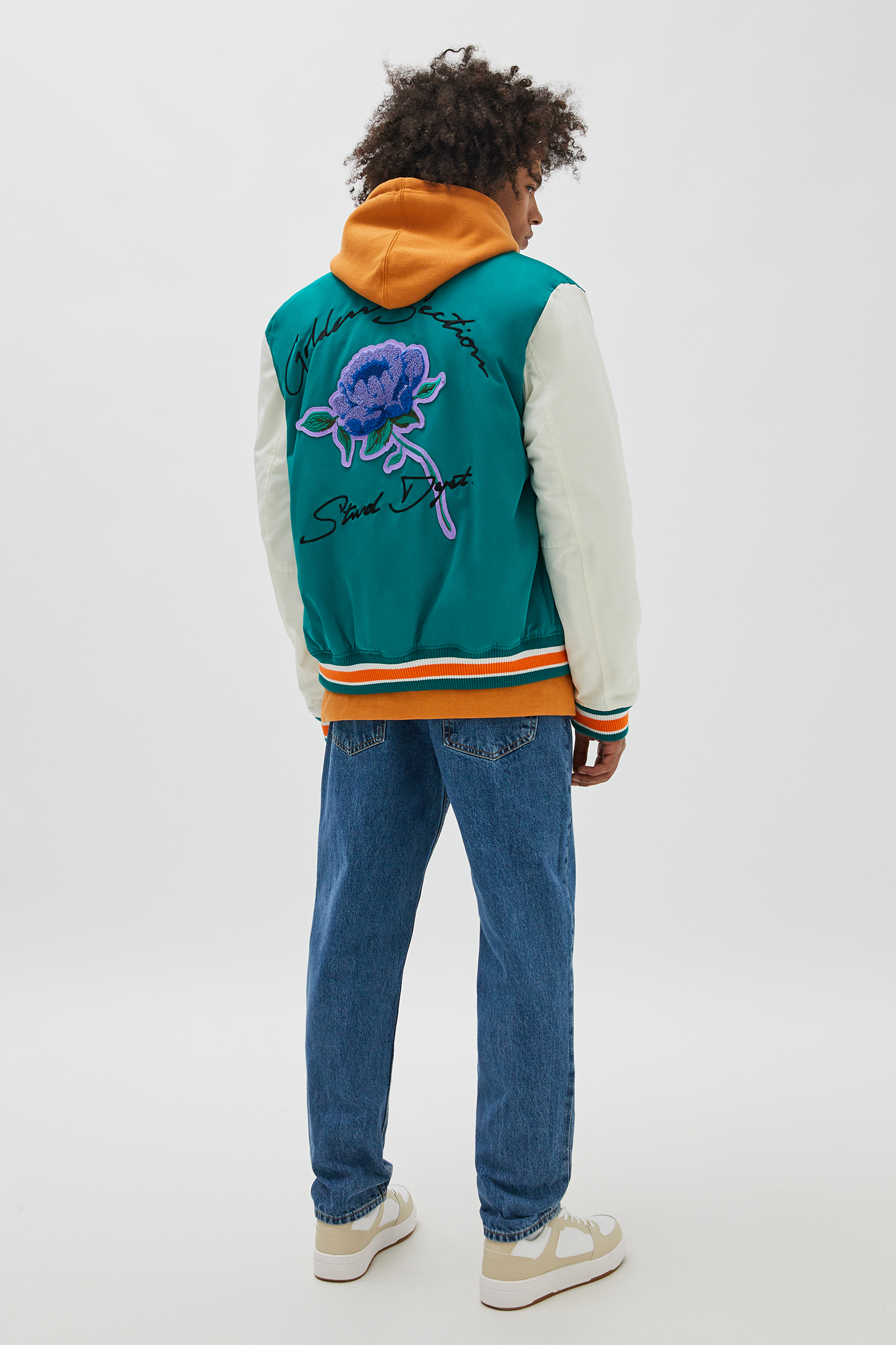 pull and bear burgundy jacket