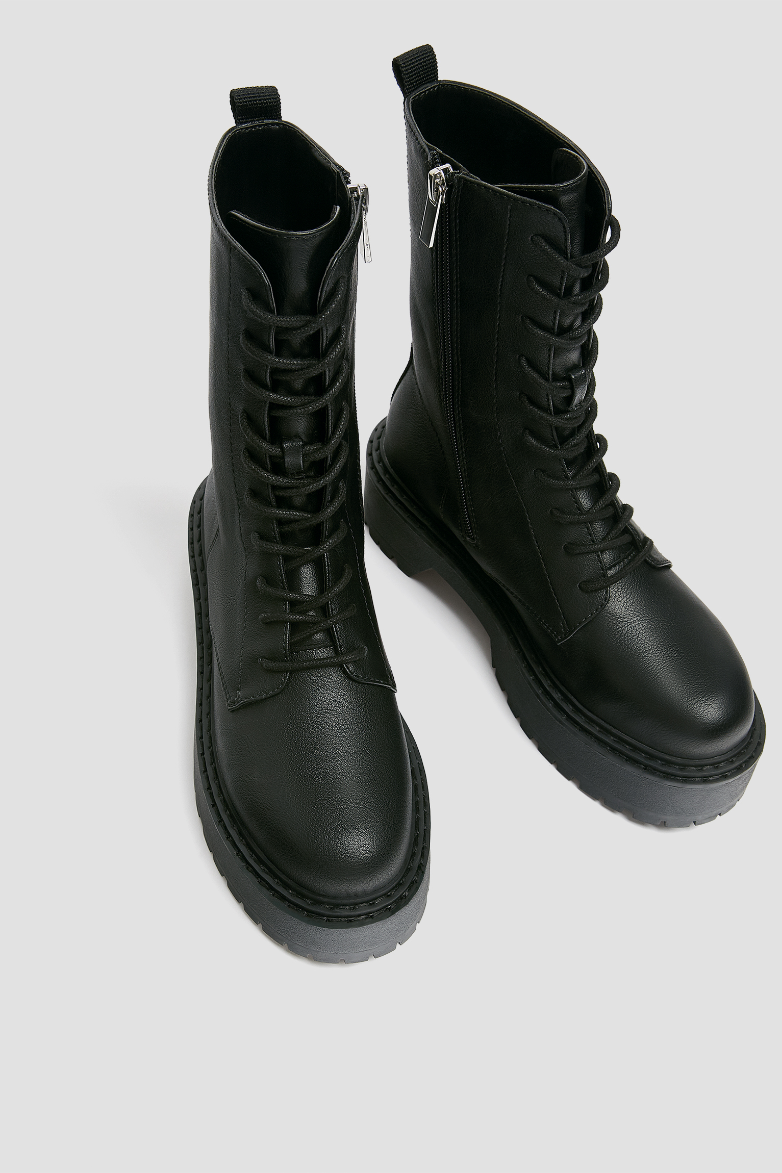 pull and bear boots