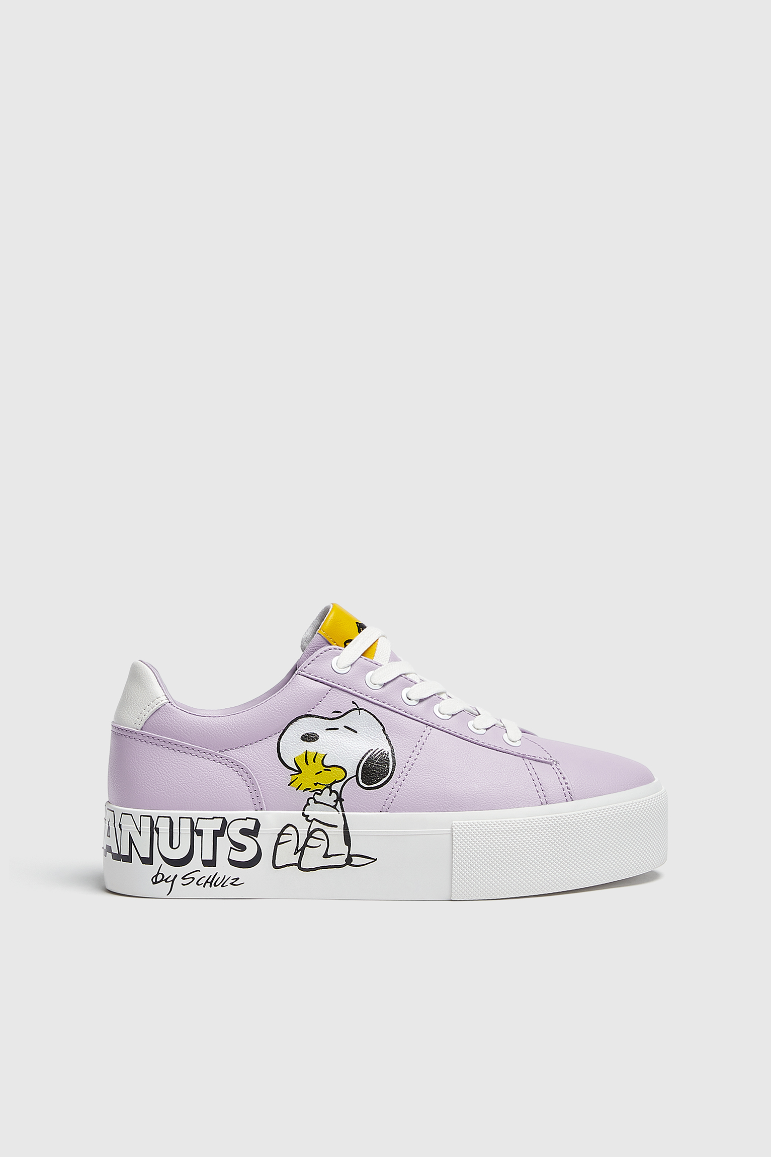 snoopy trainers