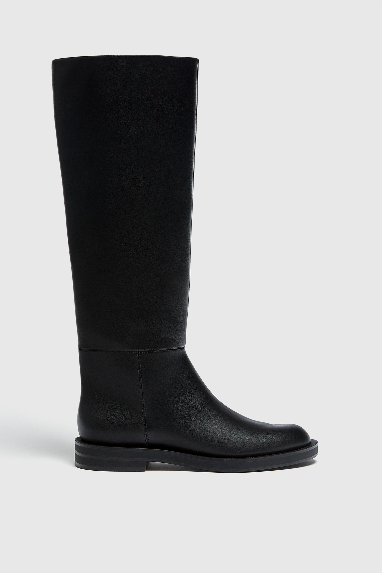 bottines noires pull and bear