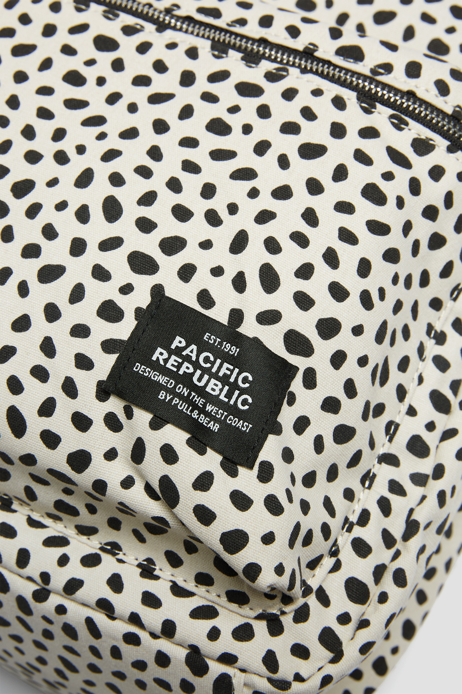 giraffe print backpack