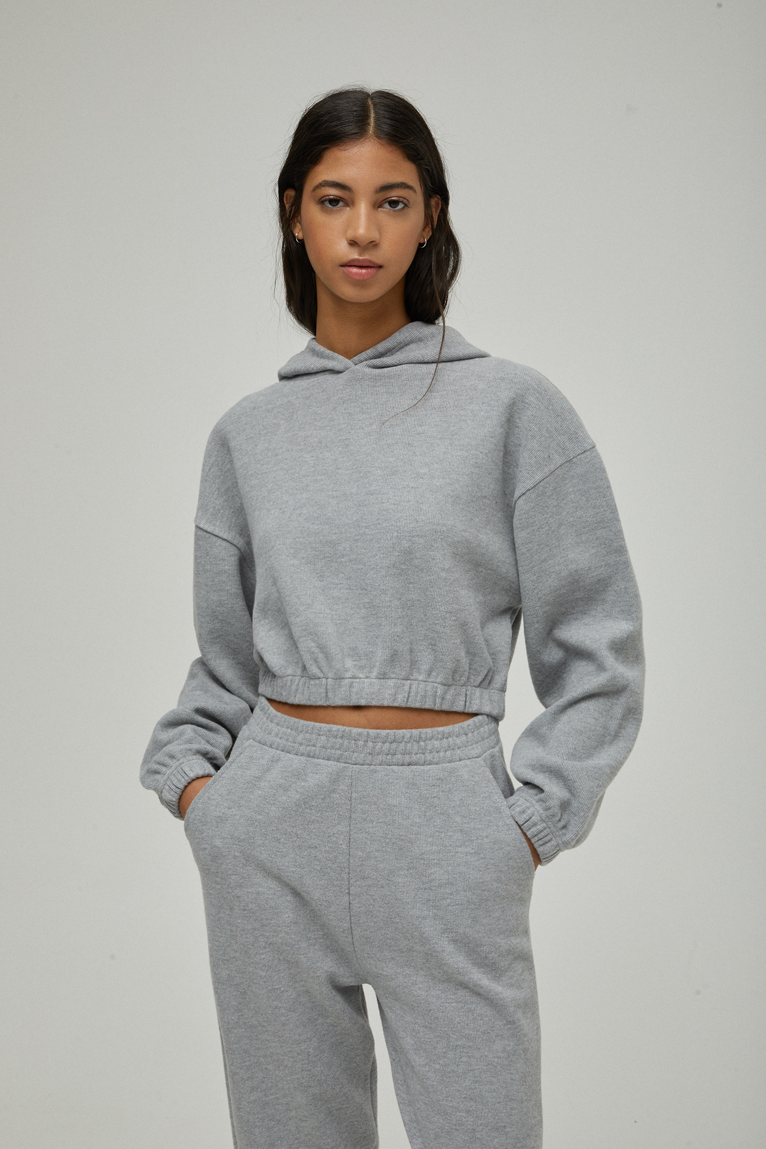 pull and bear grey hoodie