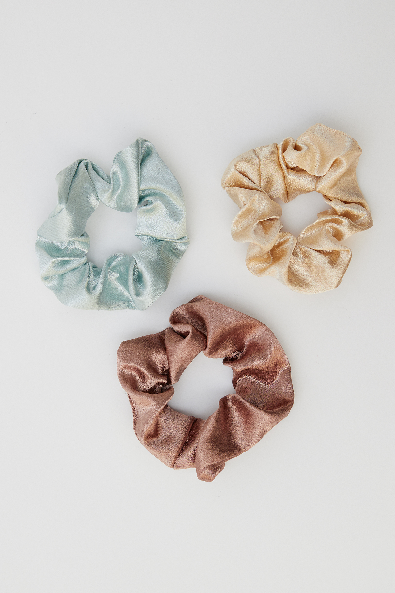 Σετ με 3 σατινέ λαστιχάκια μαλλιών, ΘΑΜΠΟ ΡΟΖ