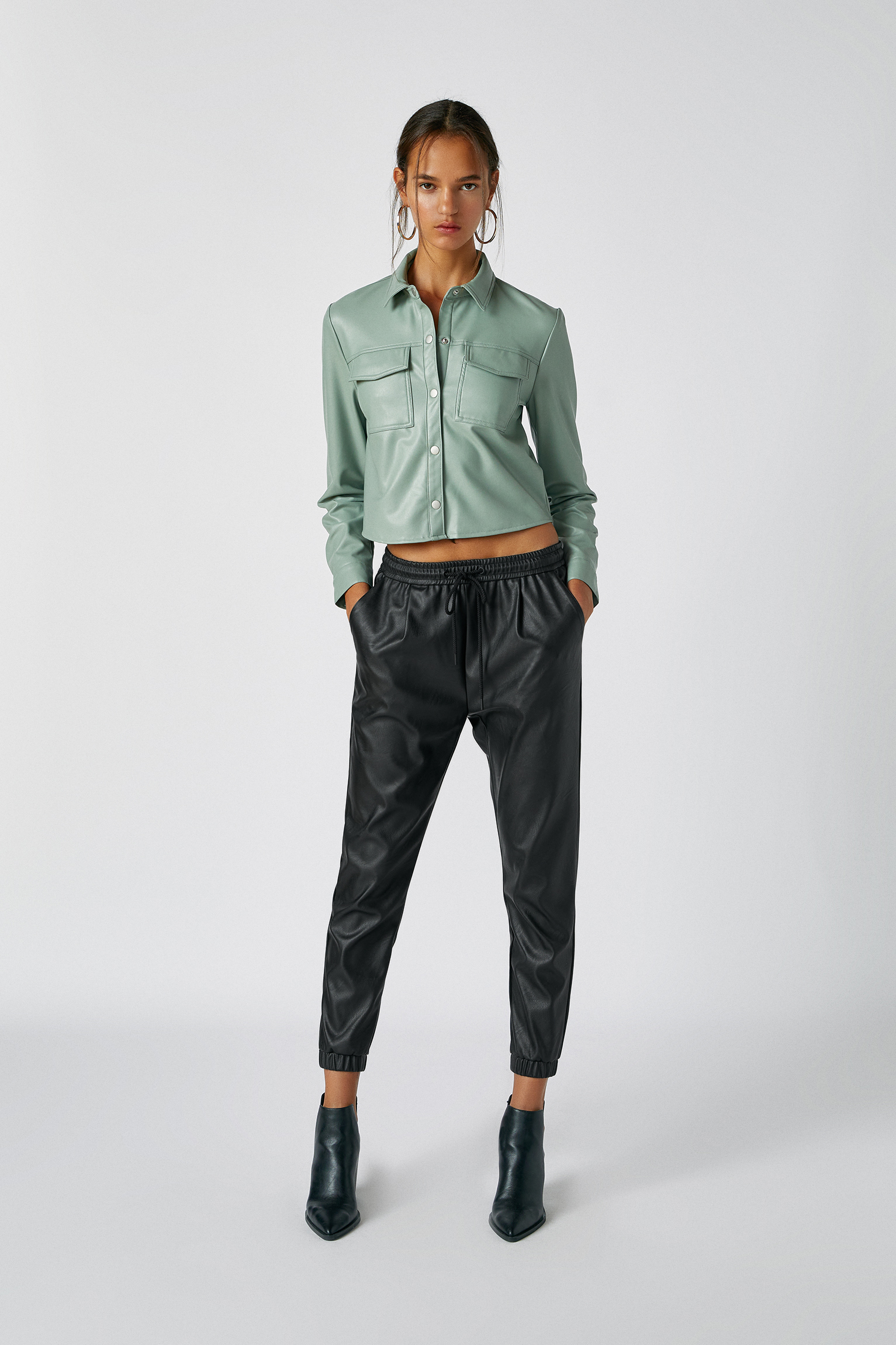 Faux leather stretch jogging trousers 