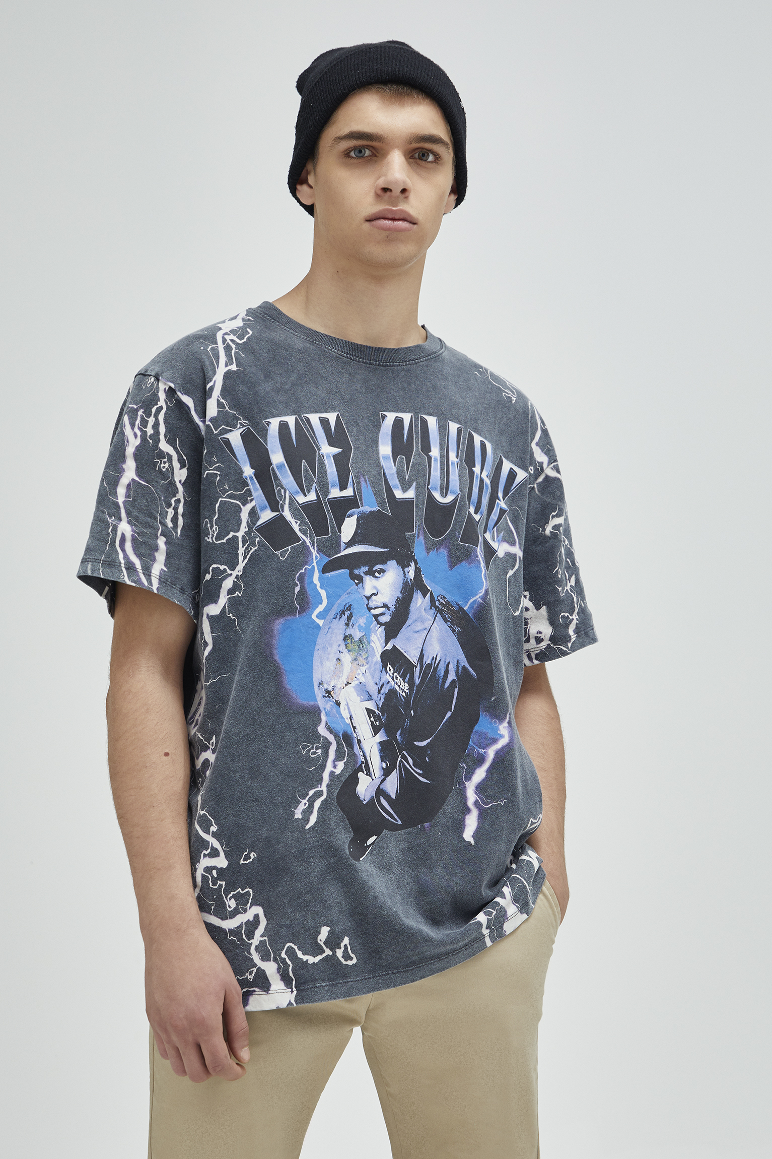 Camiseta ice cube pull and bear Clearance