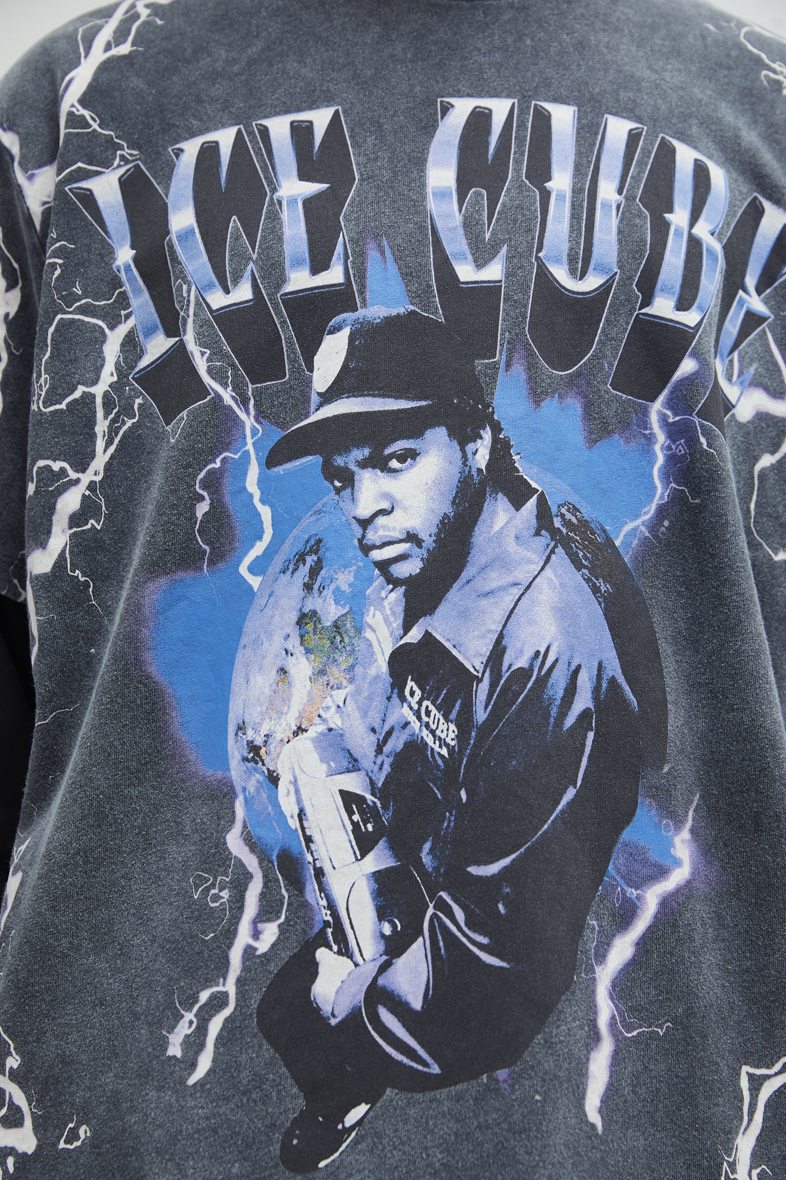 Camiseta ice cube pull and bear Clearance