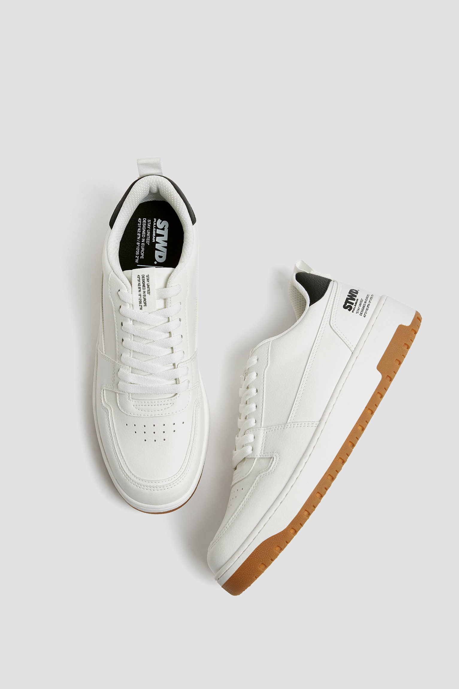 pull and bear white trainers